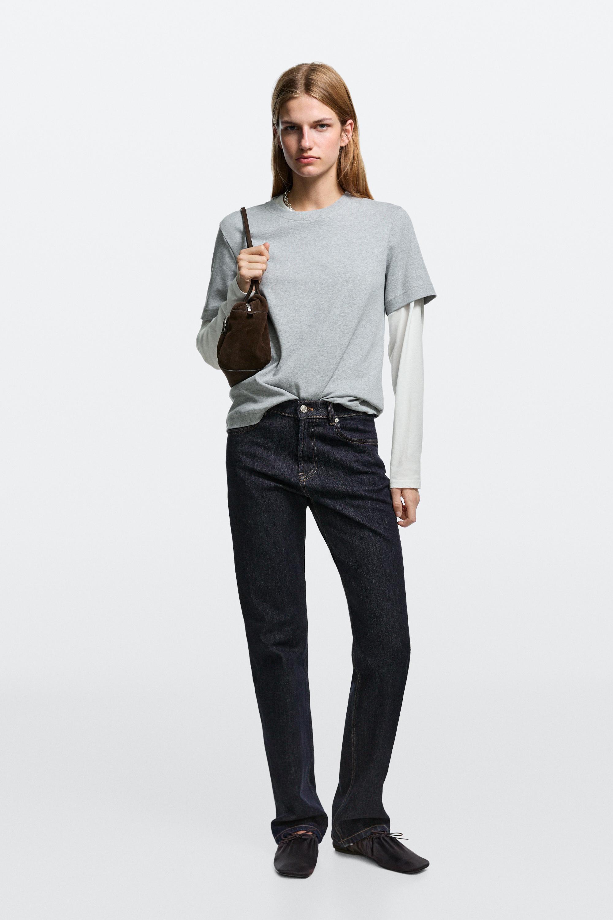 Mid-waist straight-leg jeans