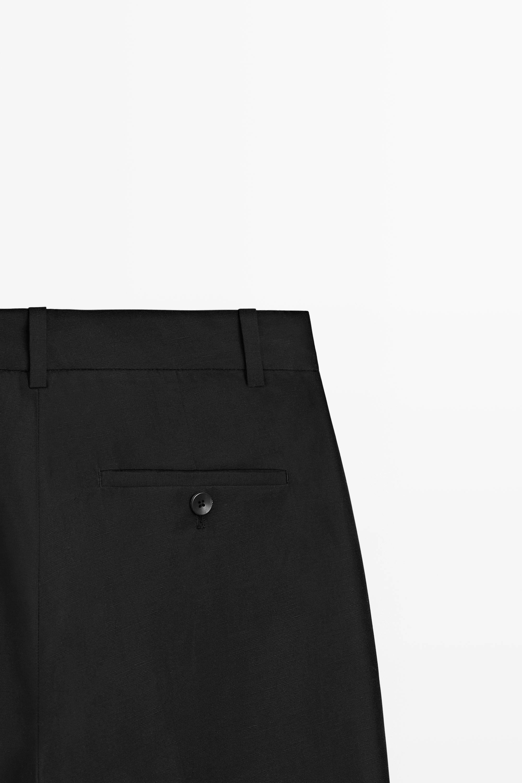 Slim fit capris — BLACK
