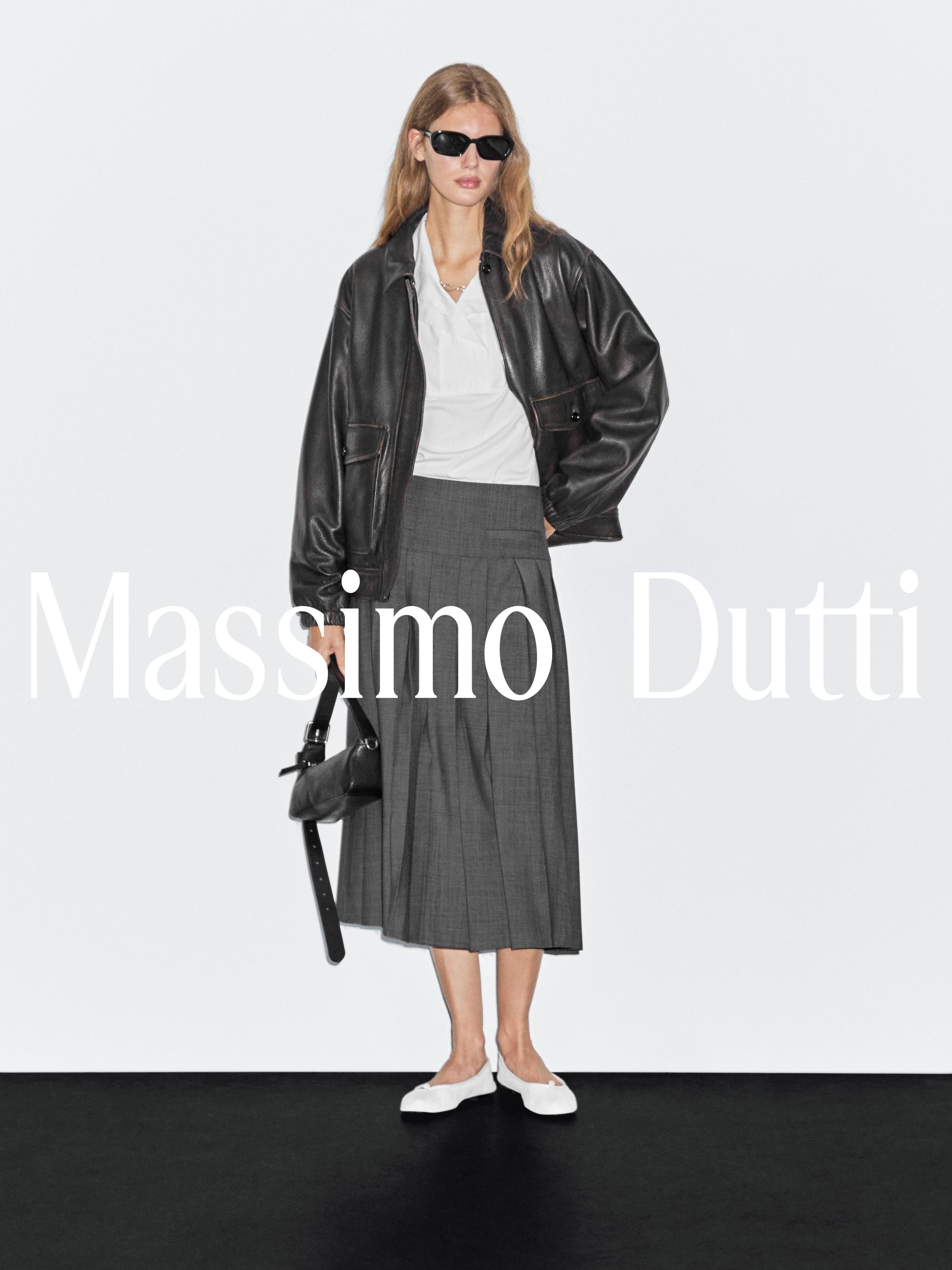 Midi skirt with box pleats