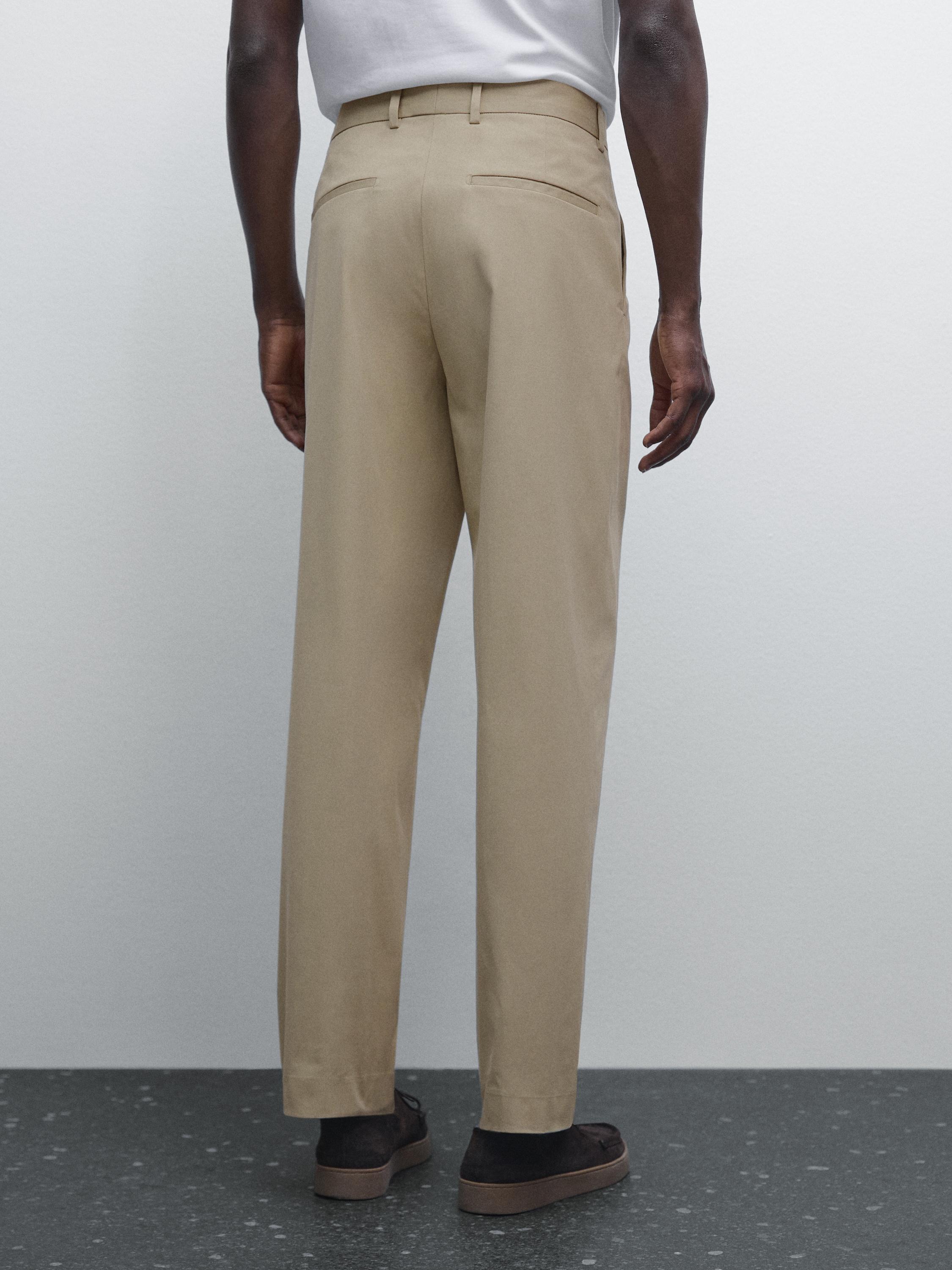 Pantalon relaxed fit à pinces