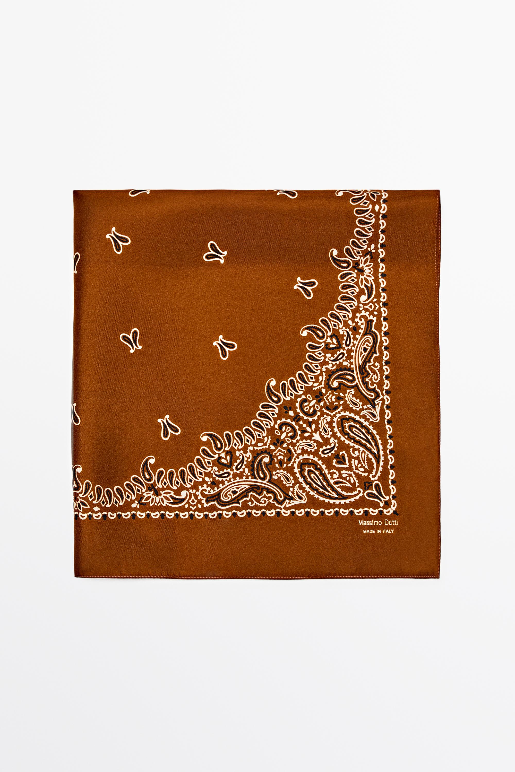 Paisley print scarf — Caramel