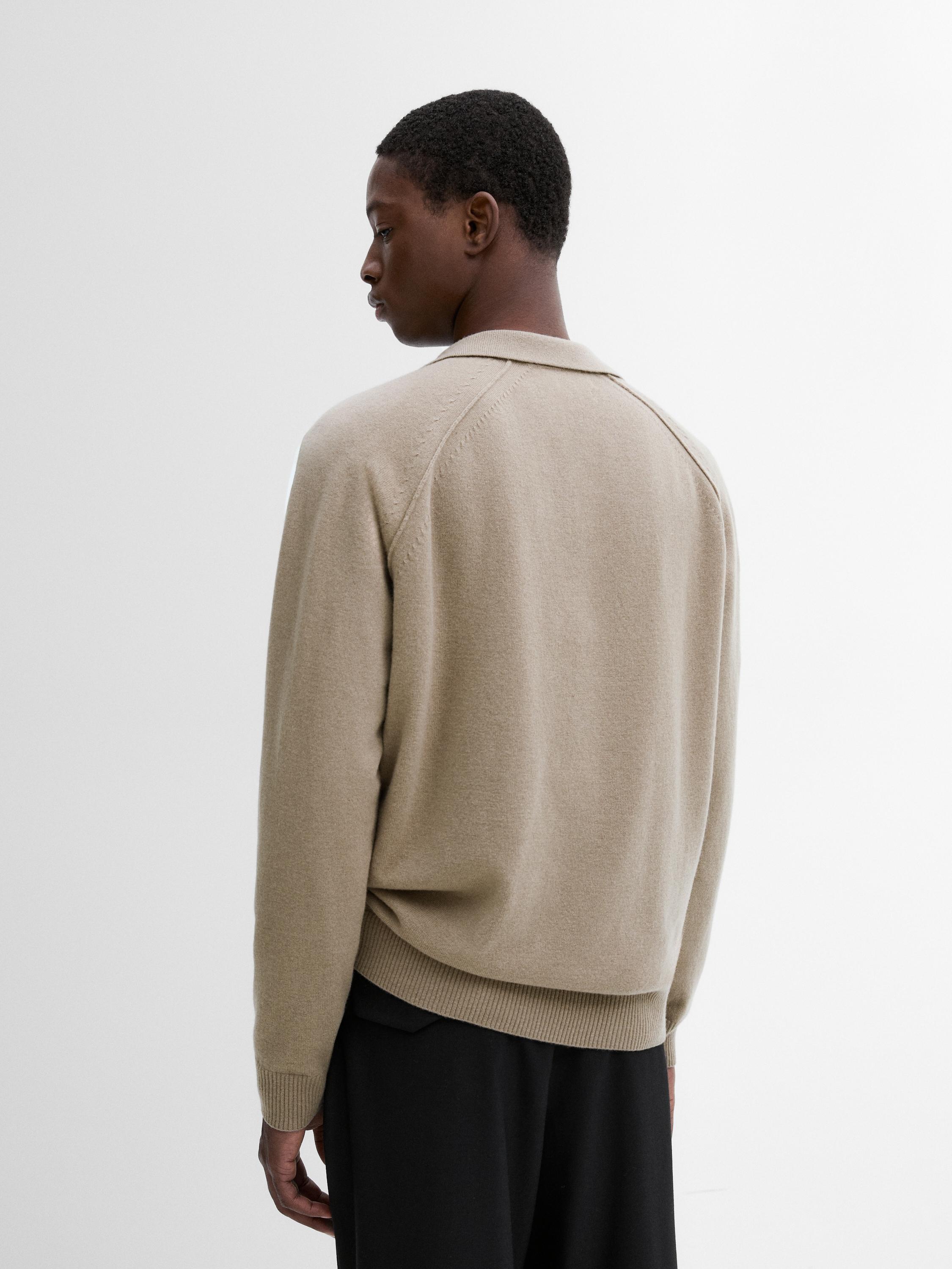 Wool knit sweater with polo collar