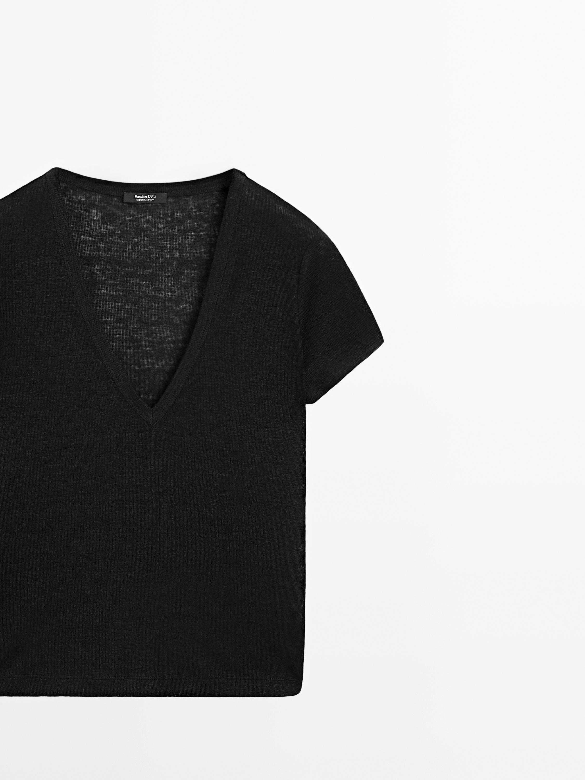 100% linen V-neck T-shirt
