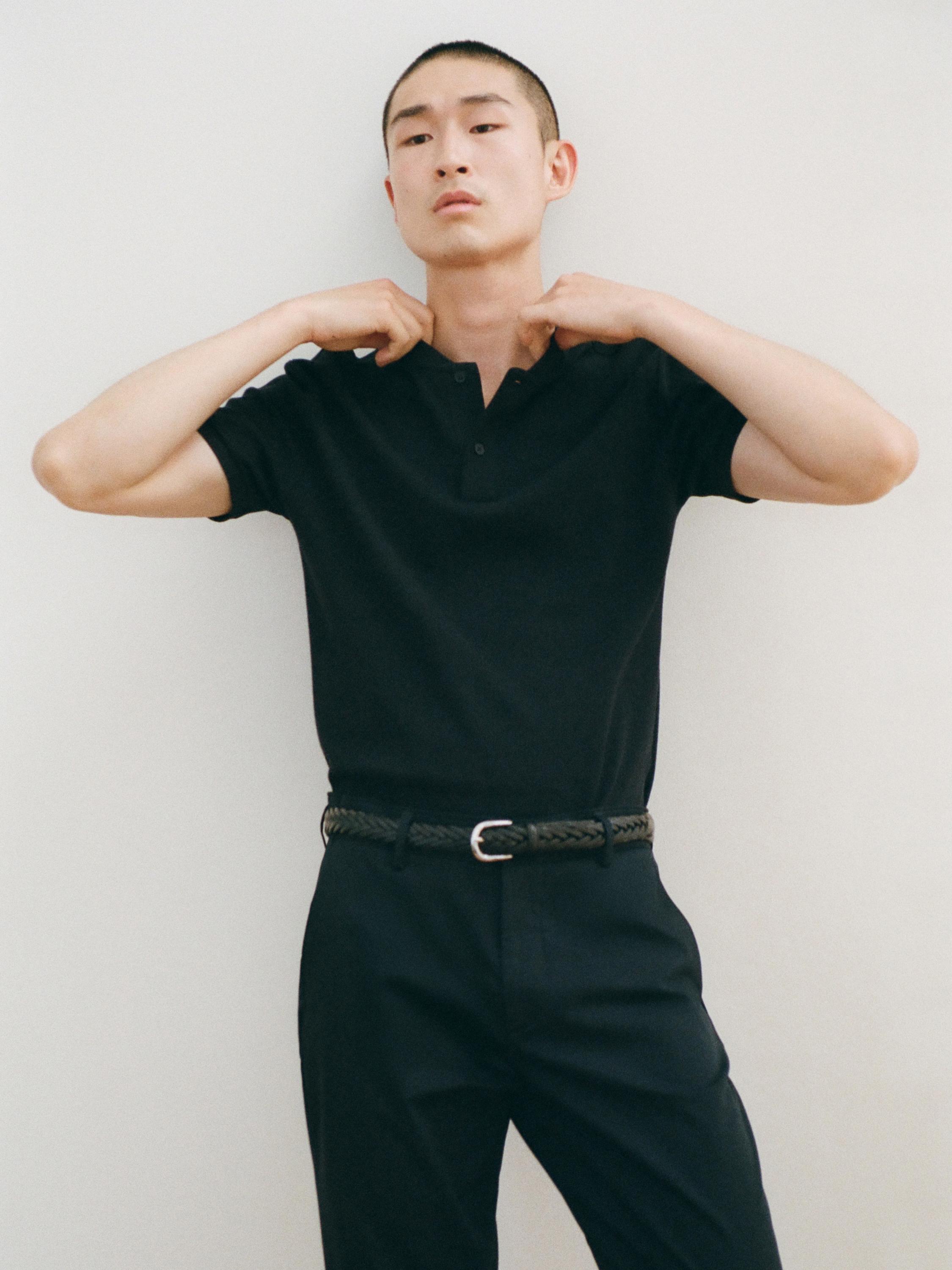 Micro textured piqué cotton polo shirt