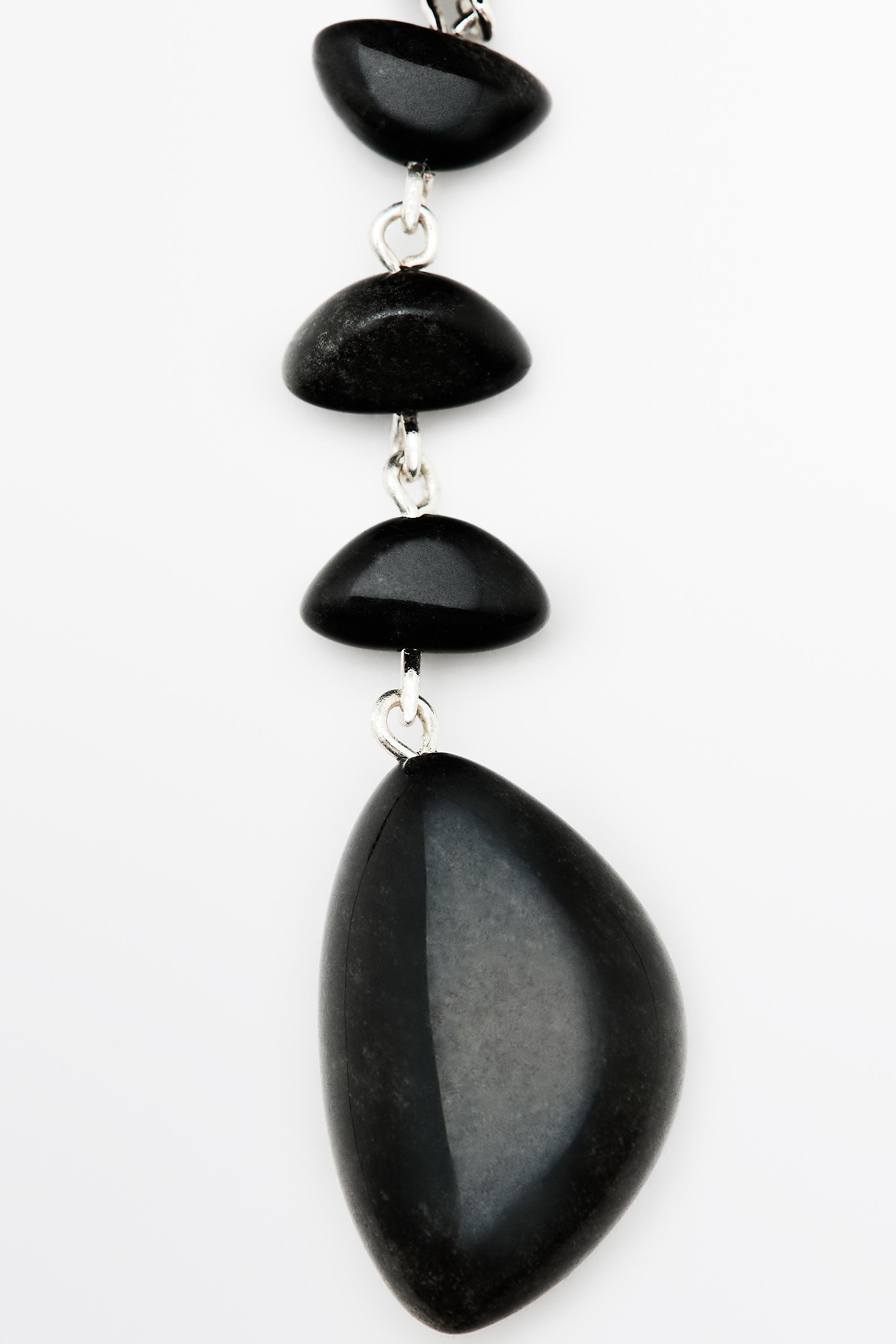 Gemstone dangle earrings — BLACK