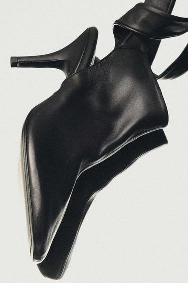 Laced heel shoe - LIMITED EDITION — BLACK 2