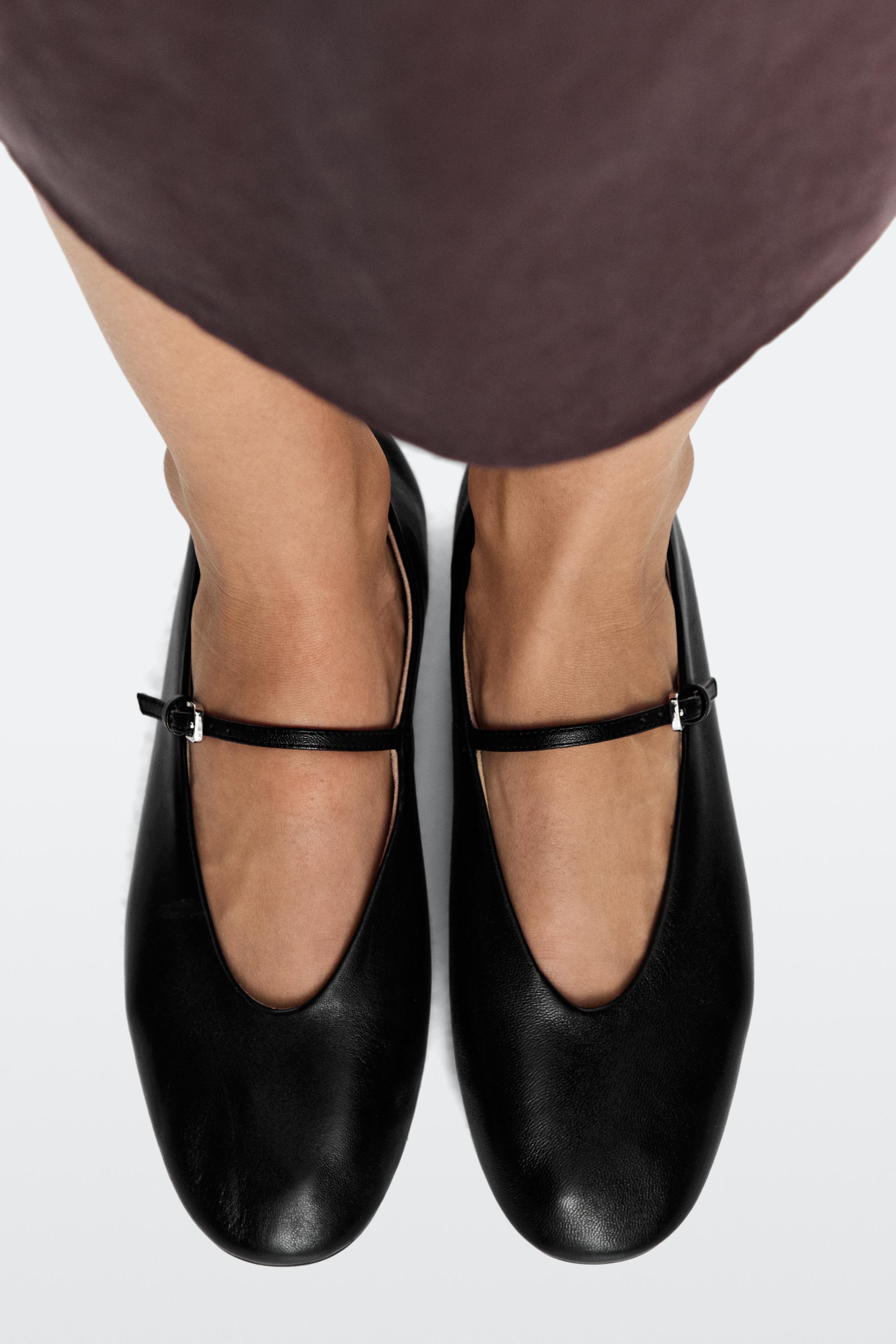 Ballerine en cuir souple