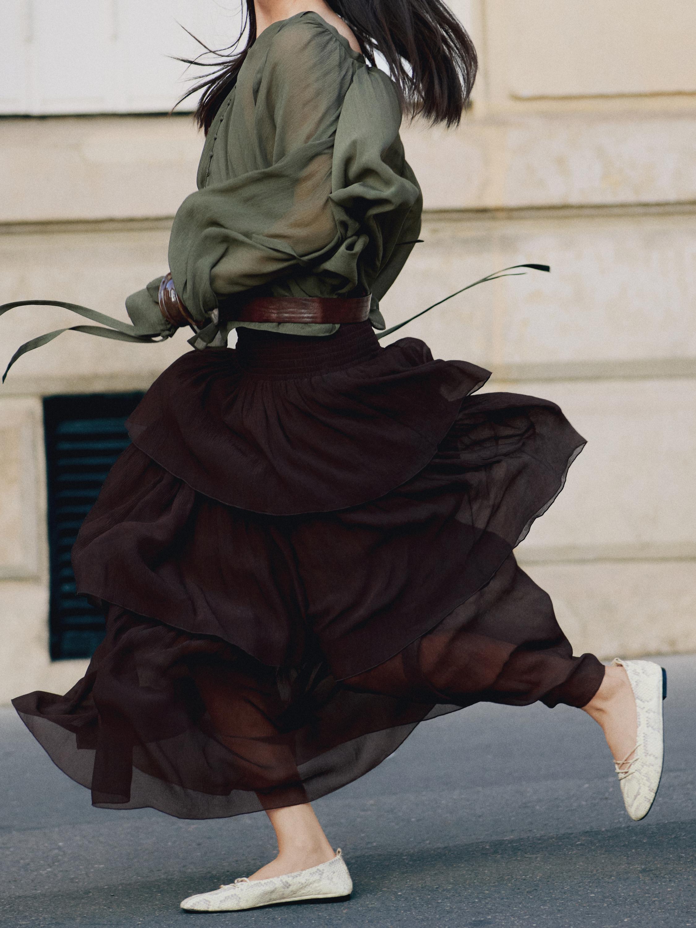 Cape blouse with ties