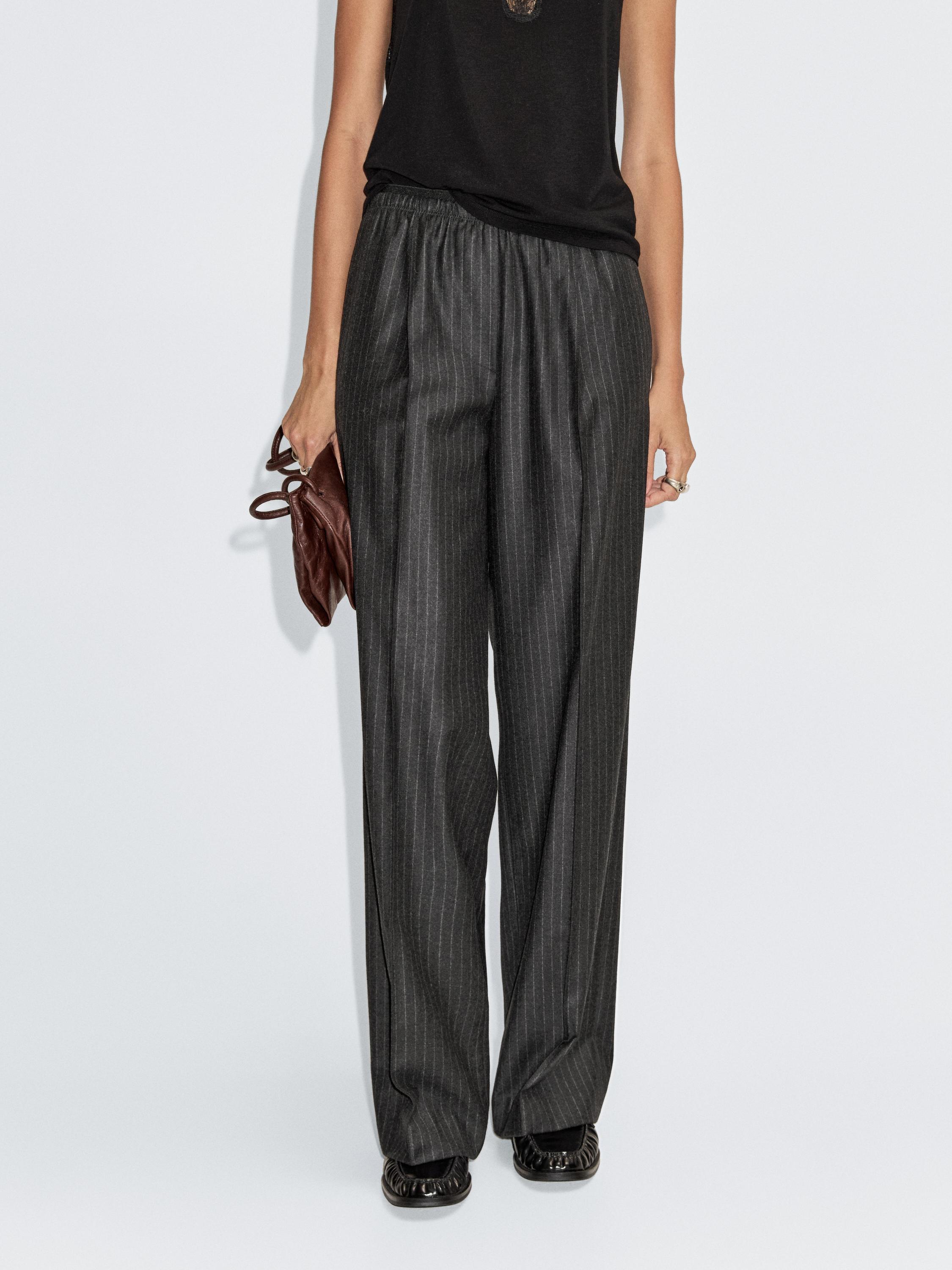 Pinstripe παντελόνι με πιέτες