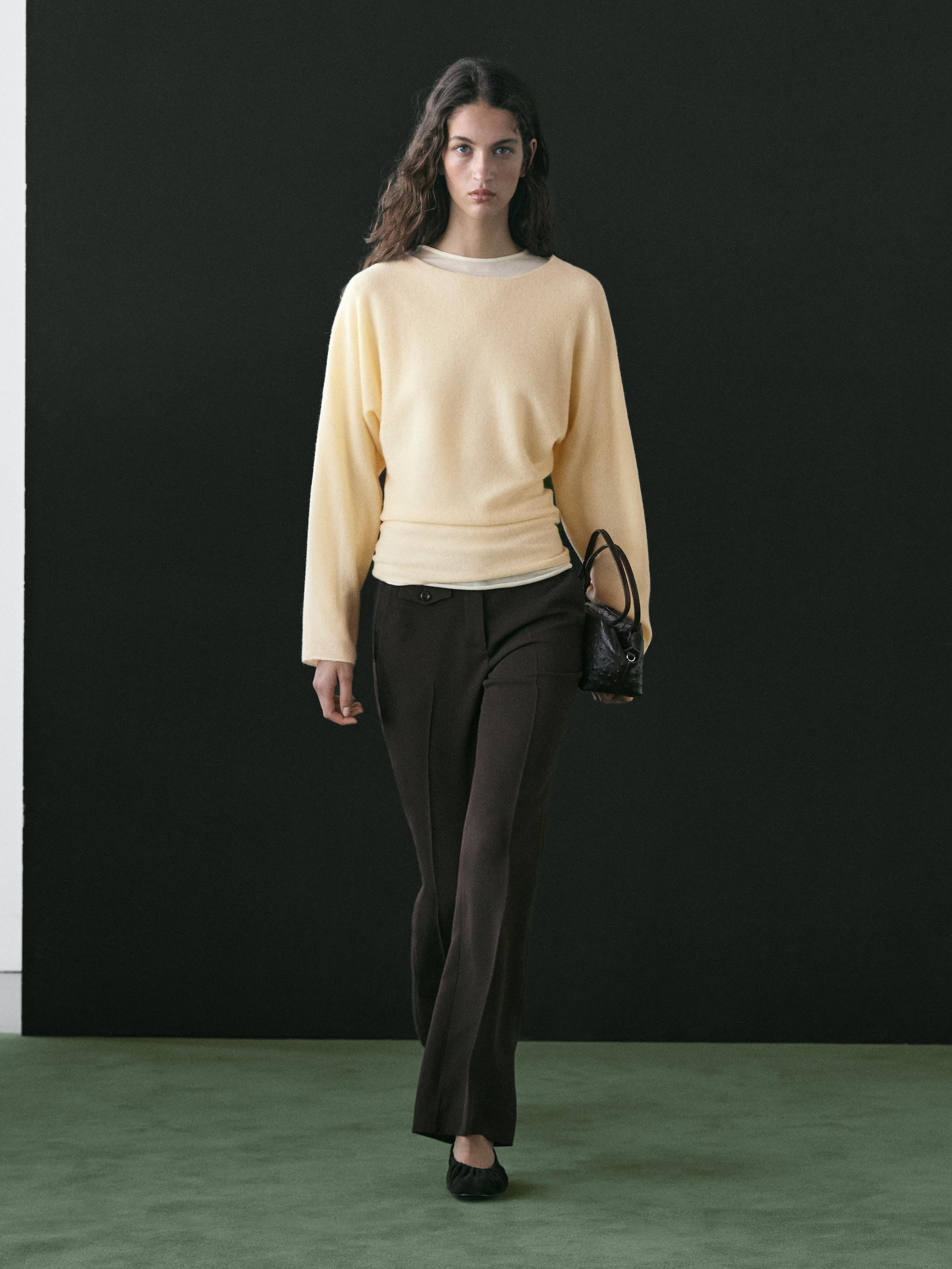 Pull en maille à col bateau