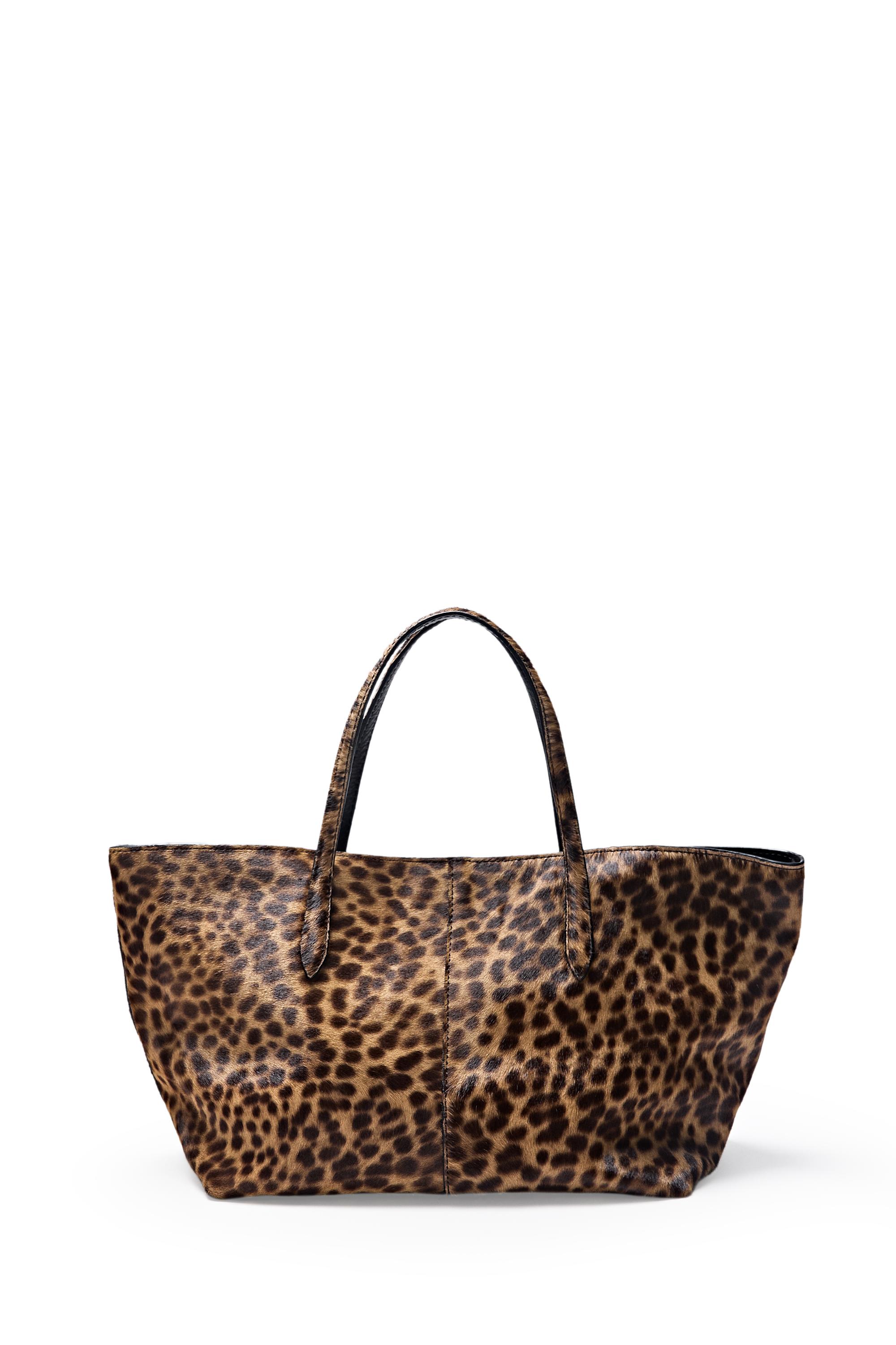 Medium leather tote bag with fur — ECRU