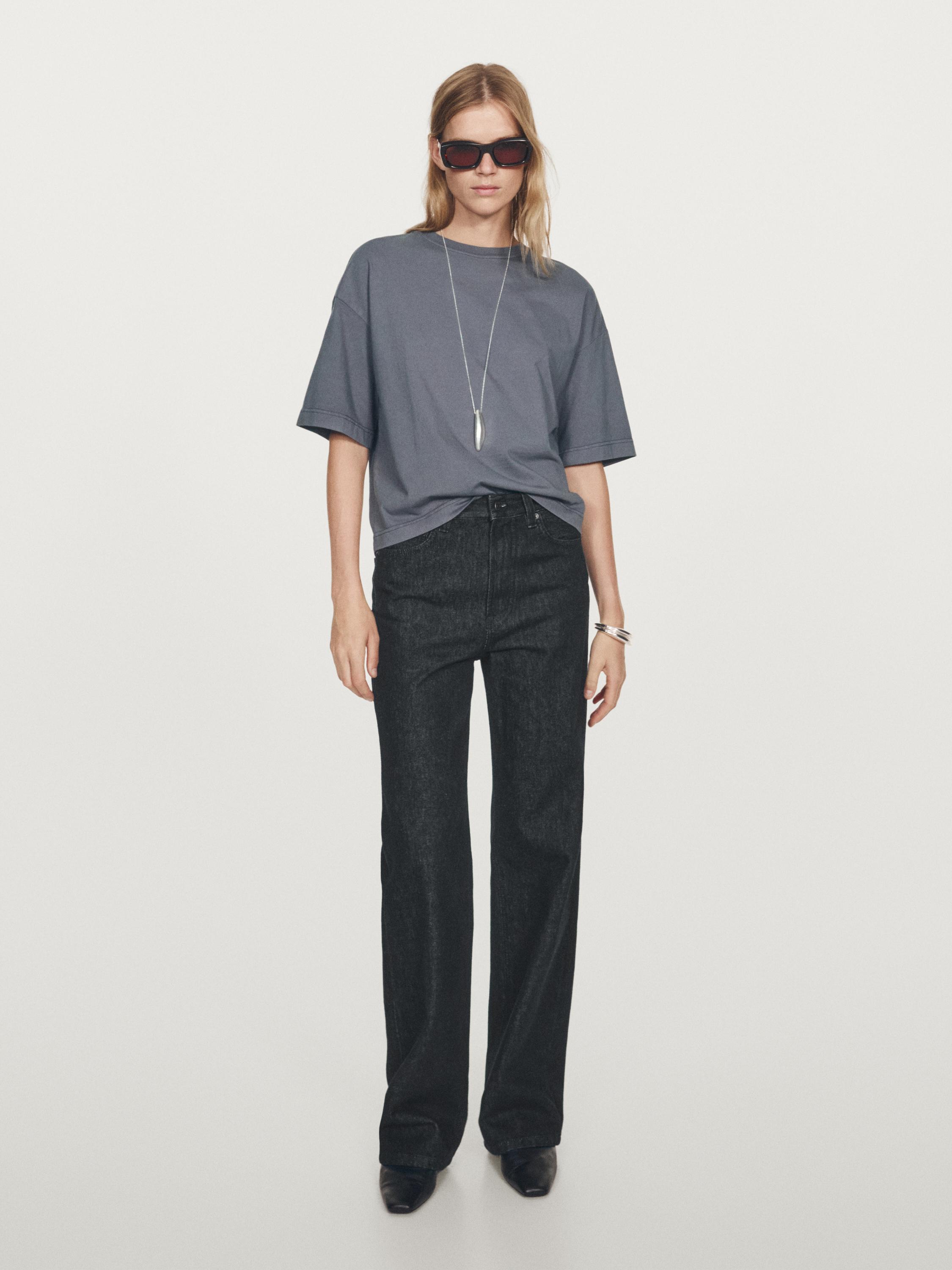 High-waist wide-leg jeans