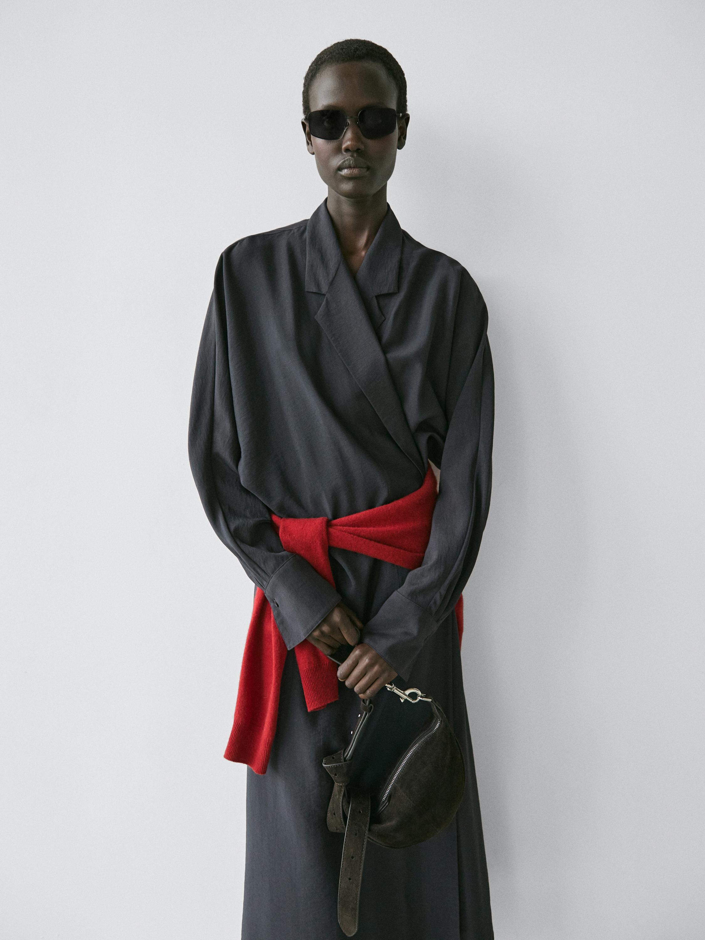 Vestido midi detalle drapeado