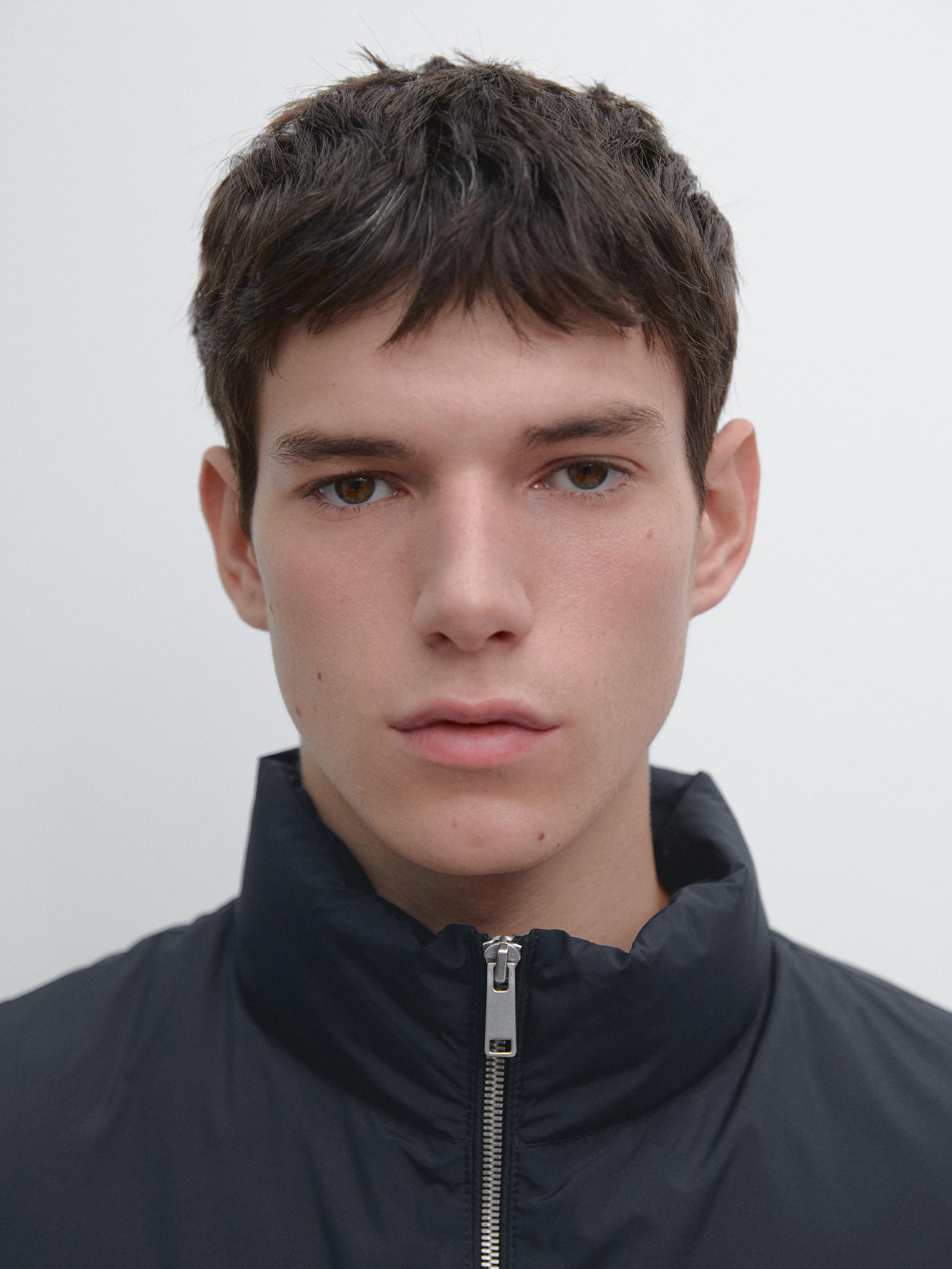 Water-repellent extra lightweight puffer gilet — NAVY BLUE