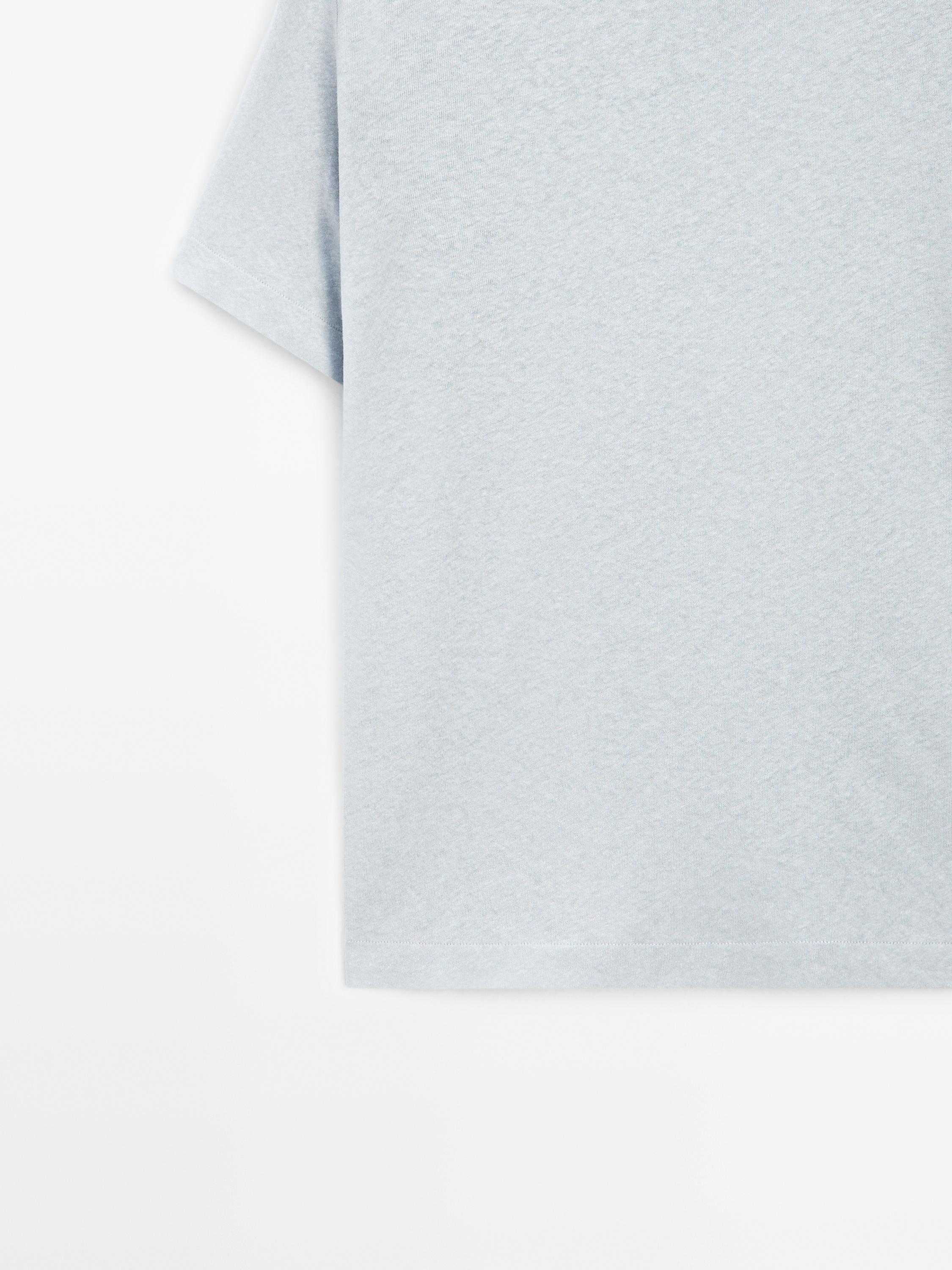 Short-sleeved T-shirt with linen