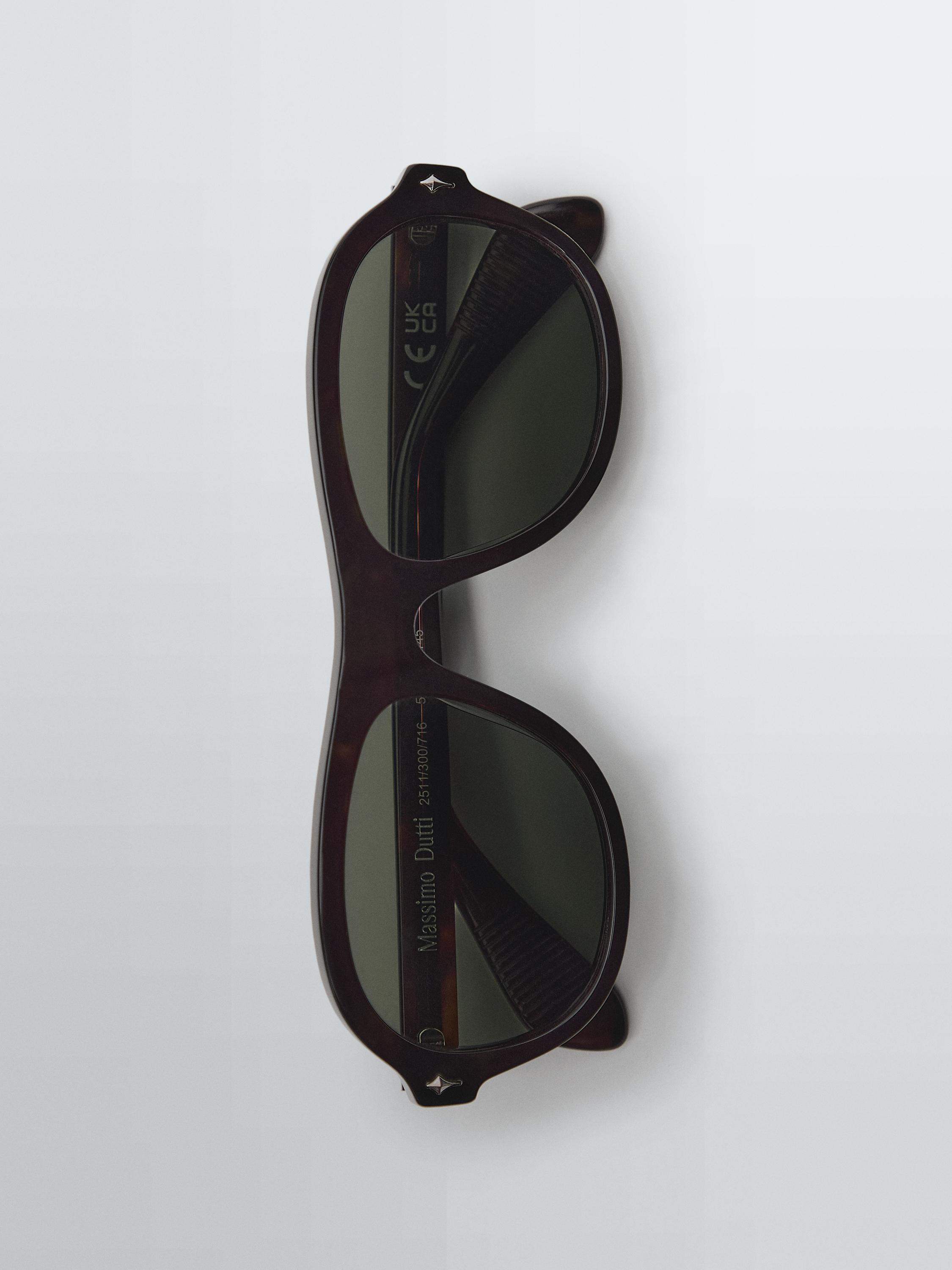 Aviator sunglasses — BROWN