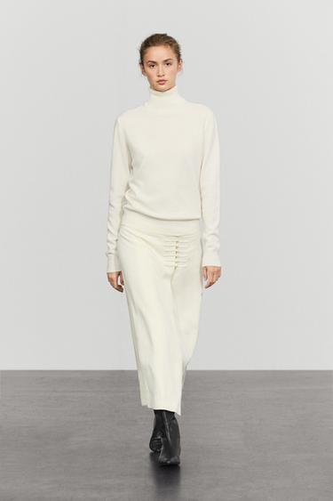 Straight midi skirt with button detail — CREAM 1
