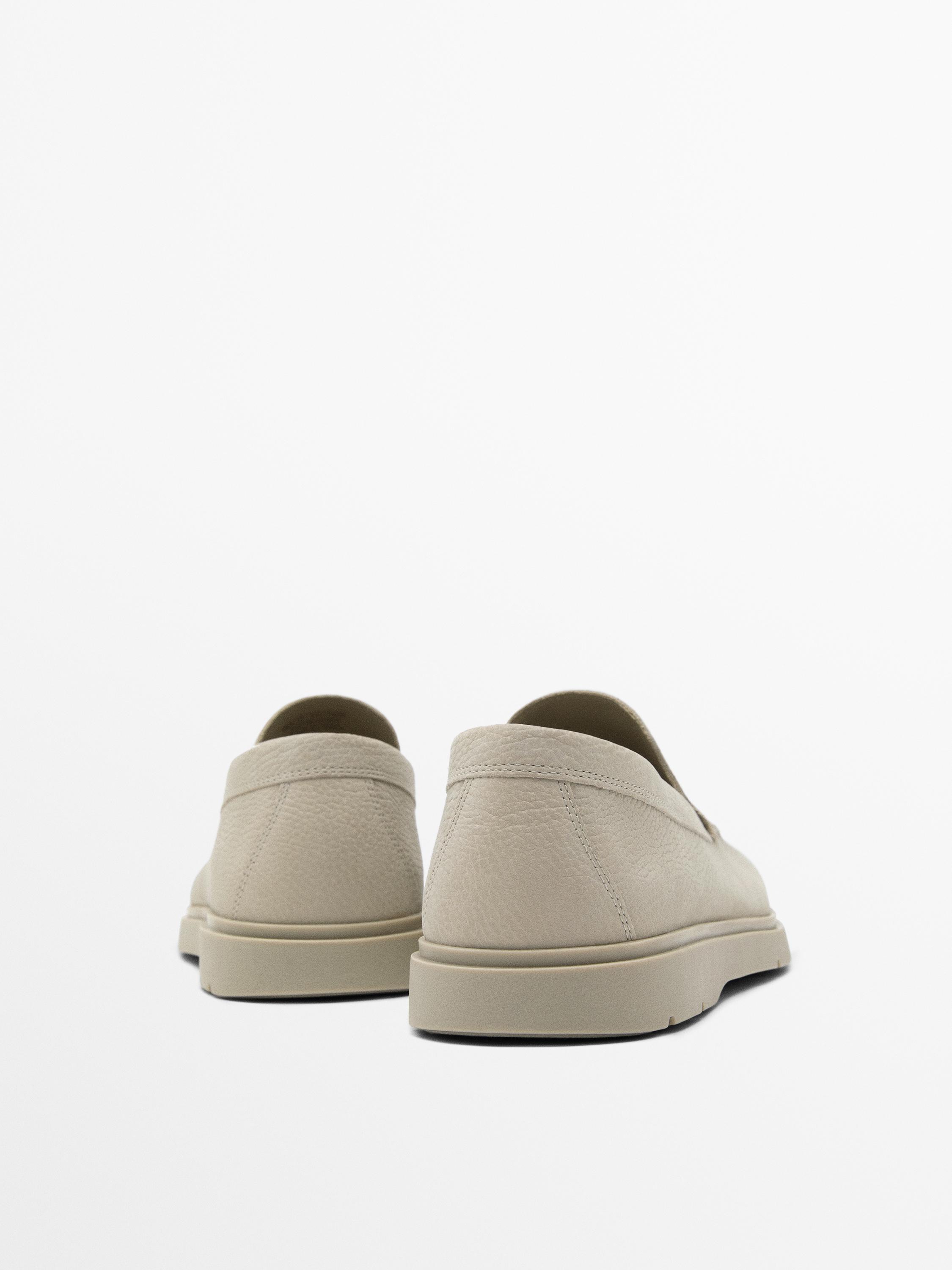 Nubuck loafers