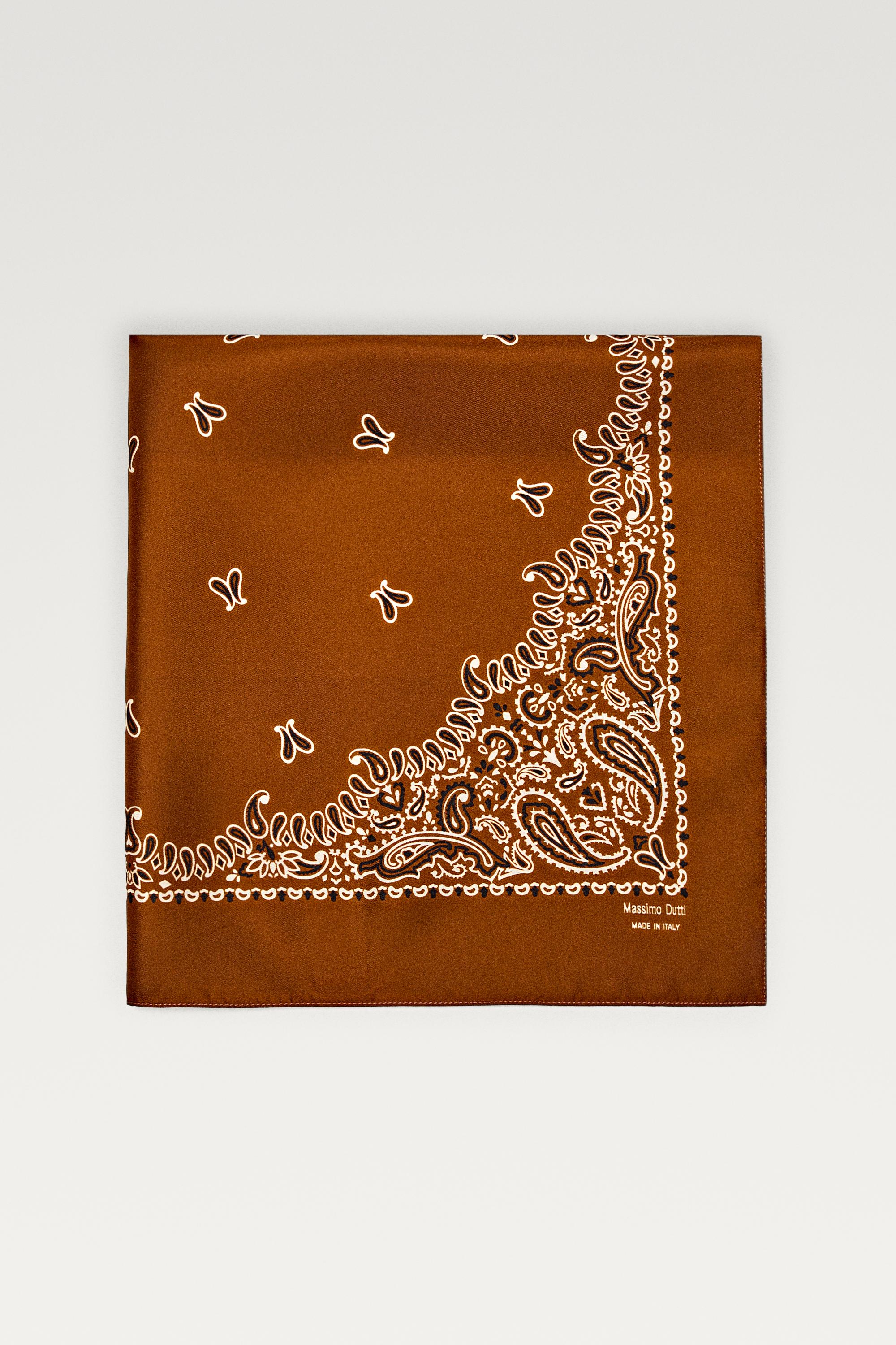 Paisley print scarf — Caramel