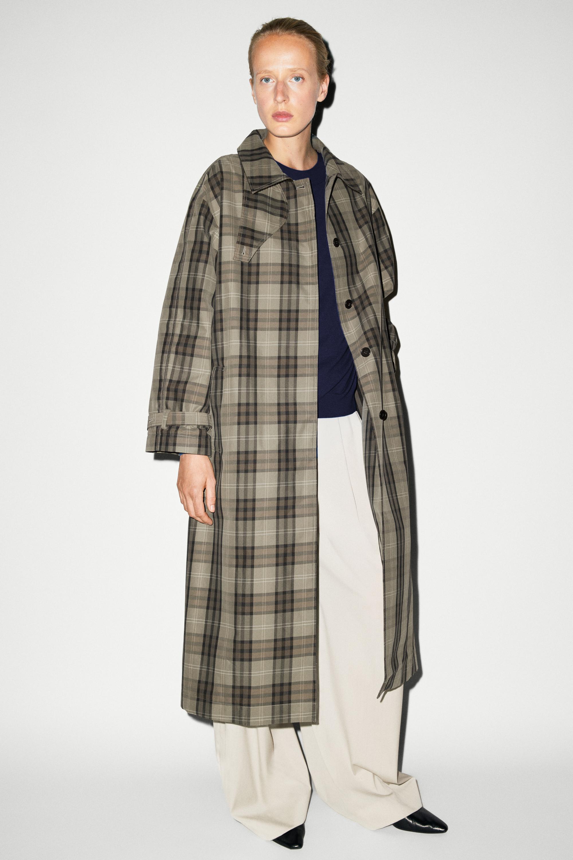Lang rutete trenchcoat i bomullsblanding