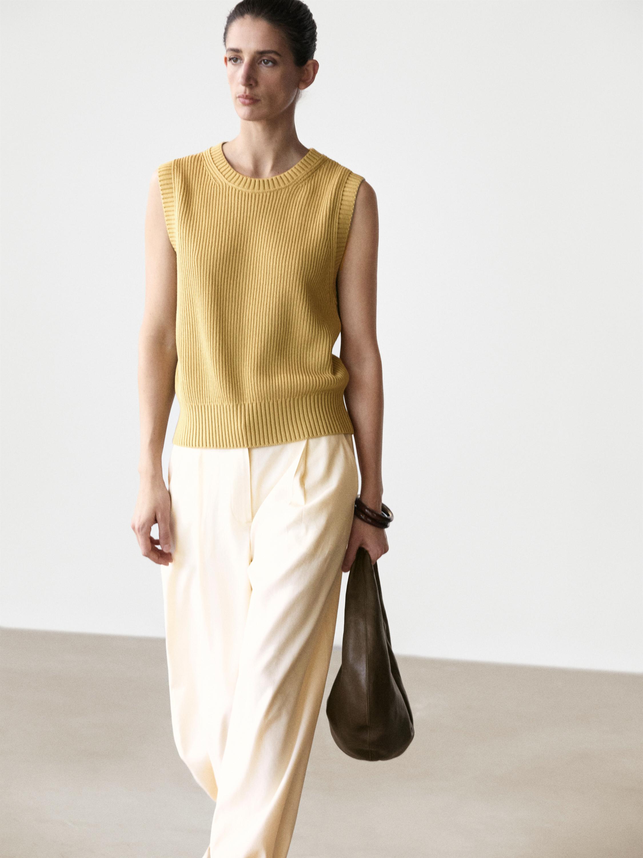 Cotton knit crew neck vest — GREENISH