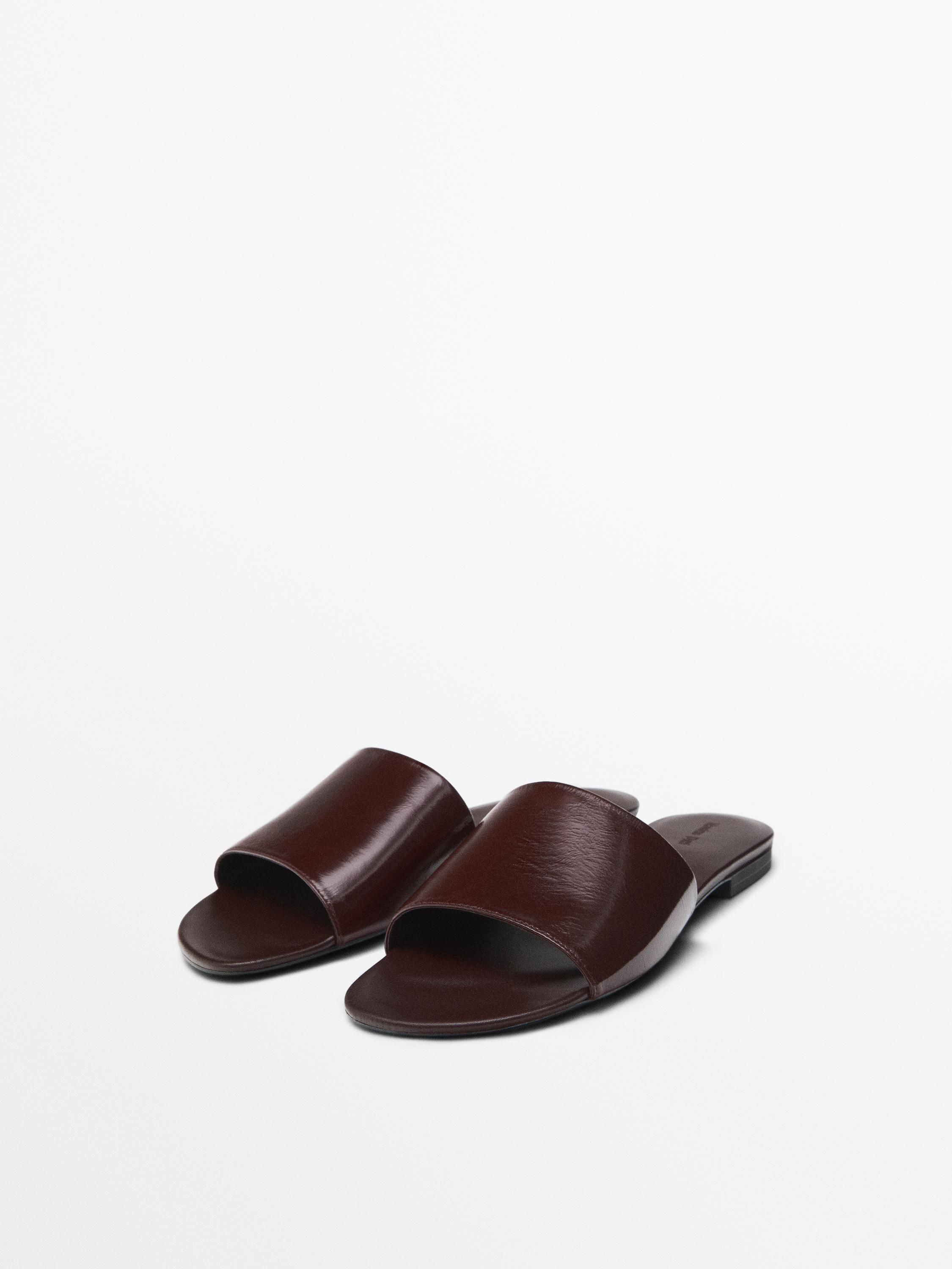 Leather vamp sandals
