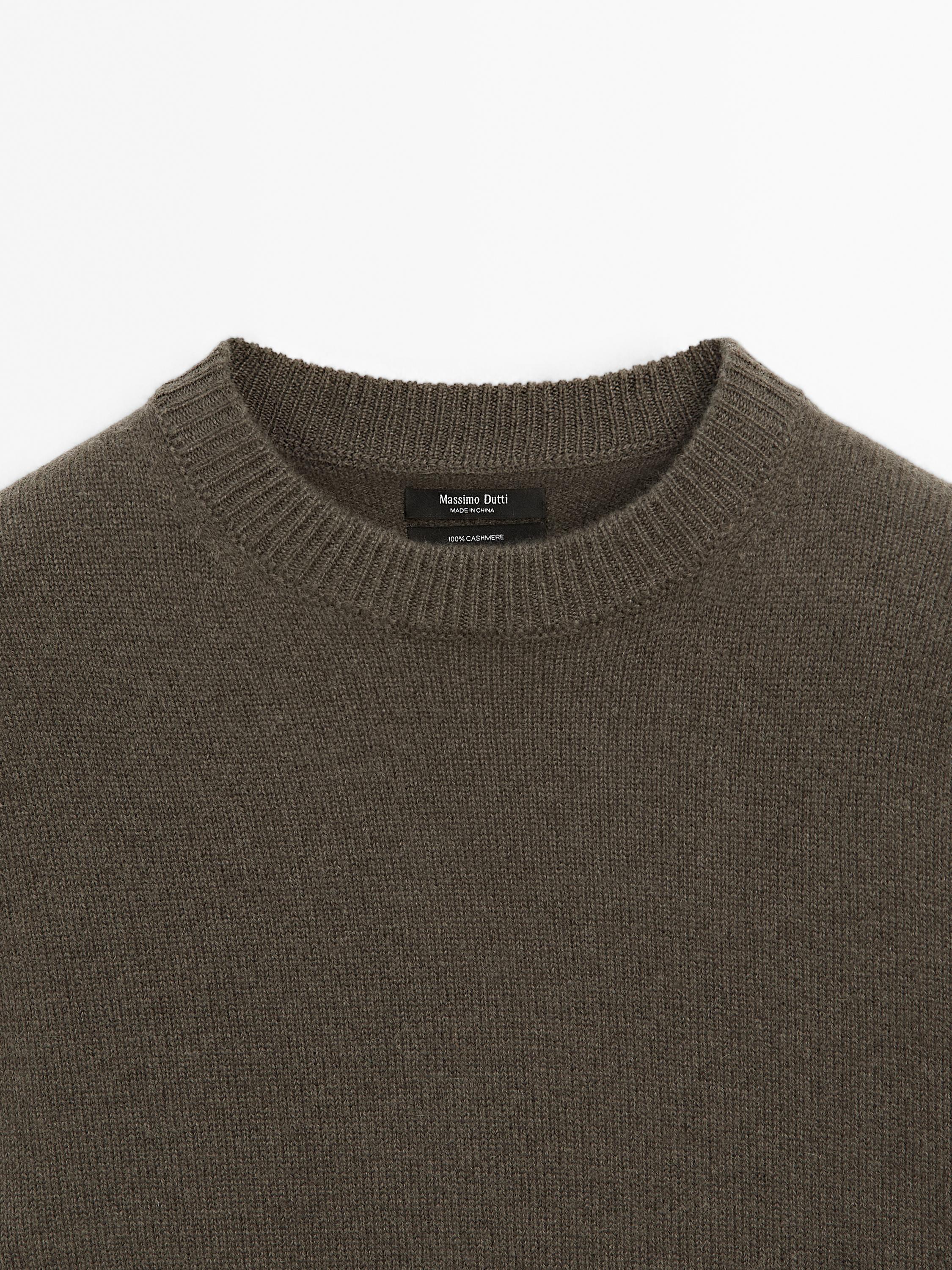 100% cashmere oversize knit sweater