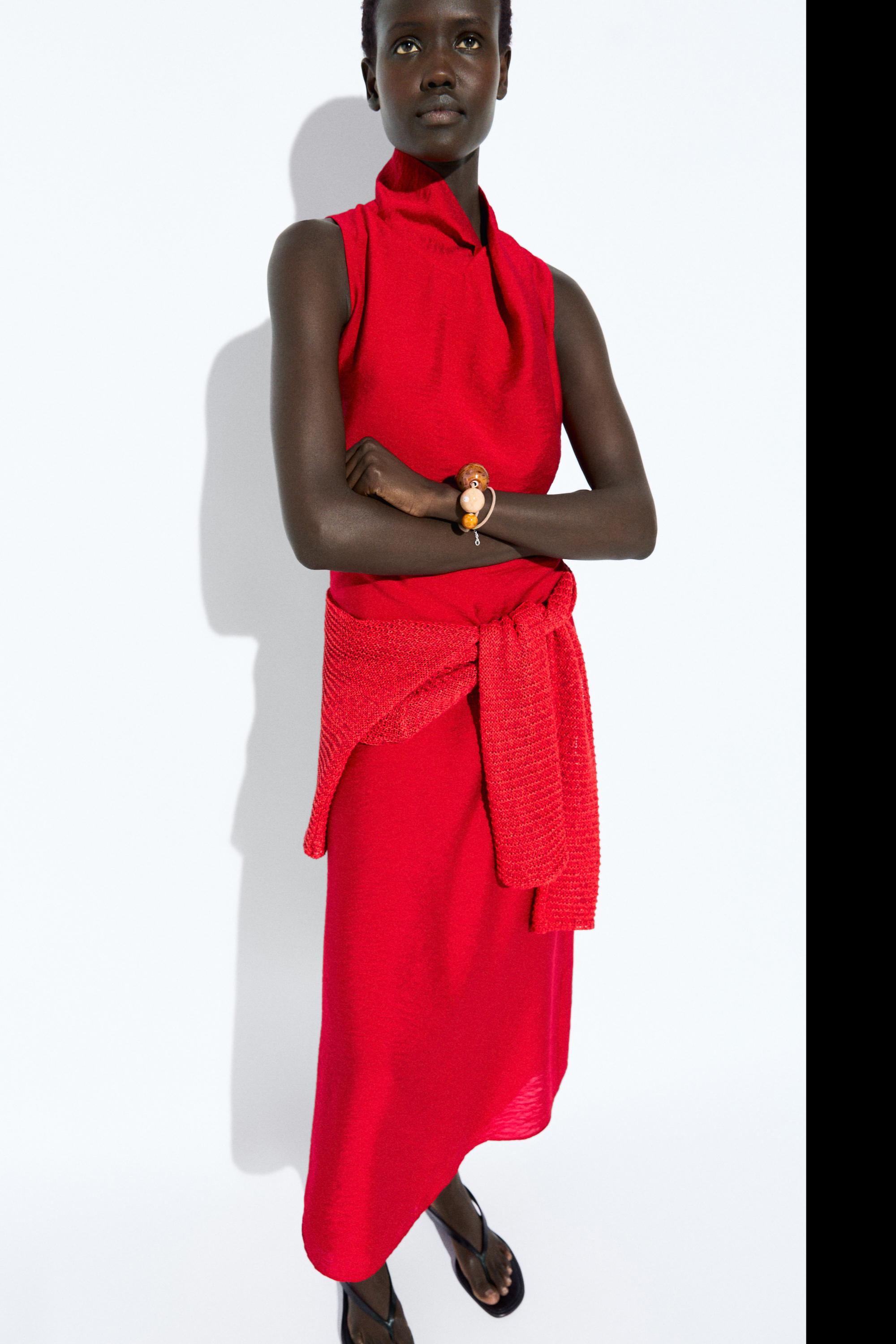 Boat neck knit sweater — RED