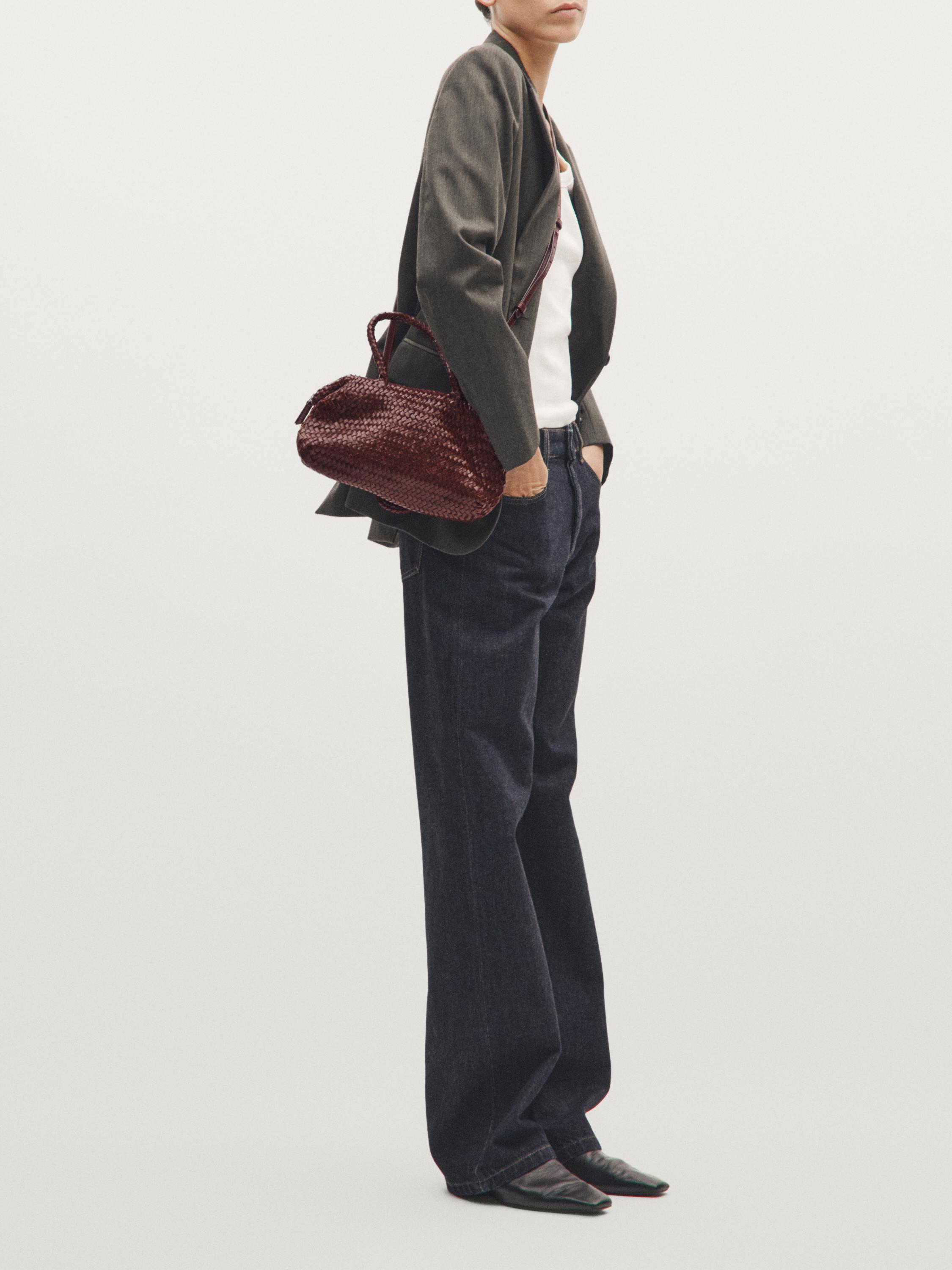 Маленькая плетеная сумка из кожи наппа