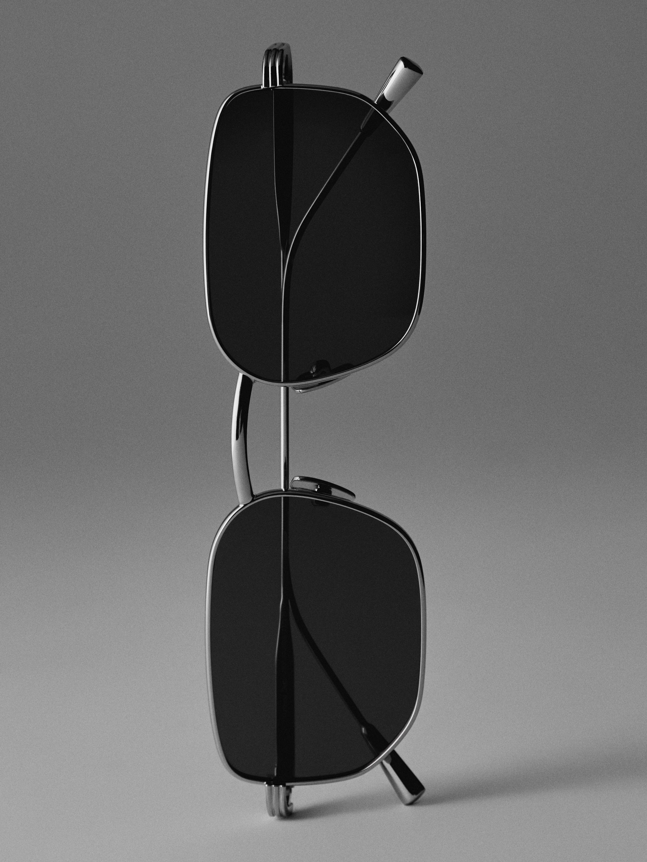 Square metal sunglasses
