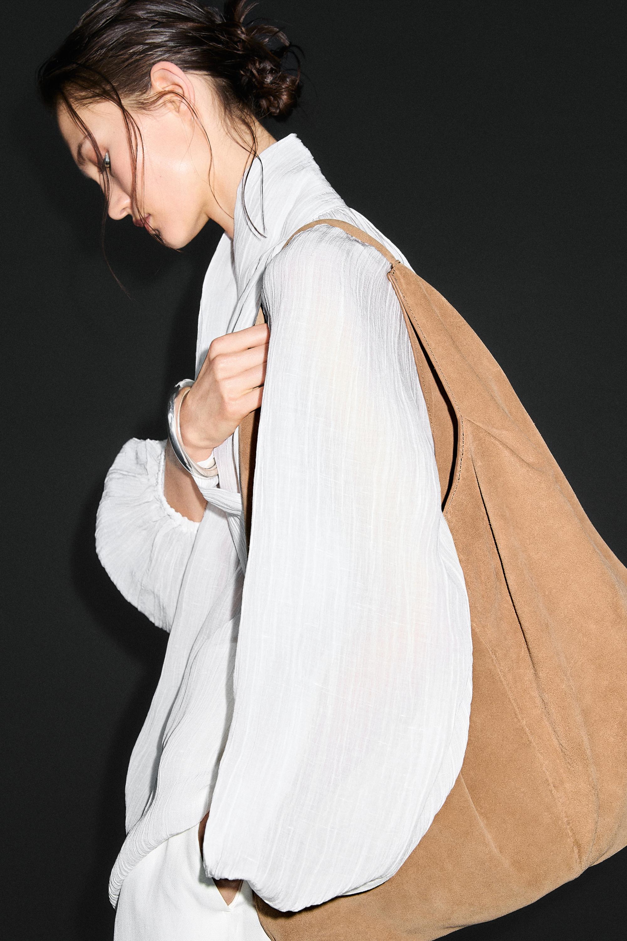 Split leather maxi shopper bag - LIMITED EDITION — SAND