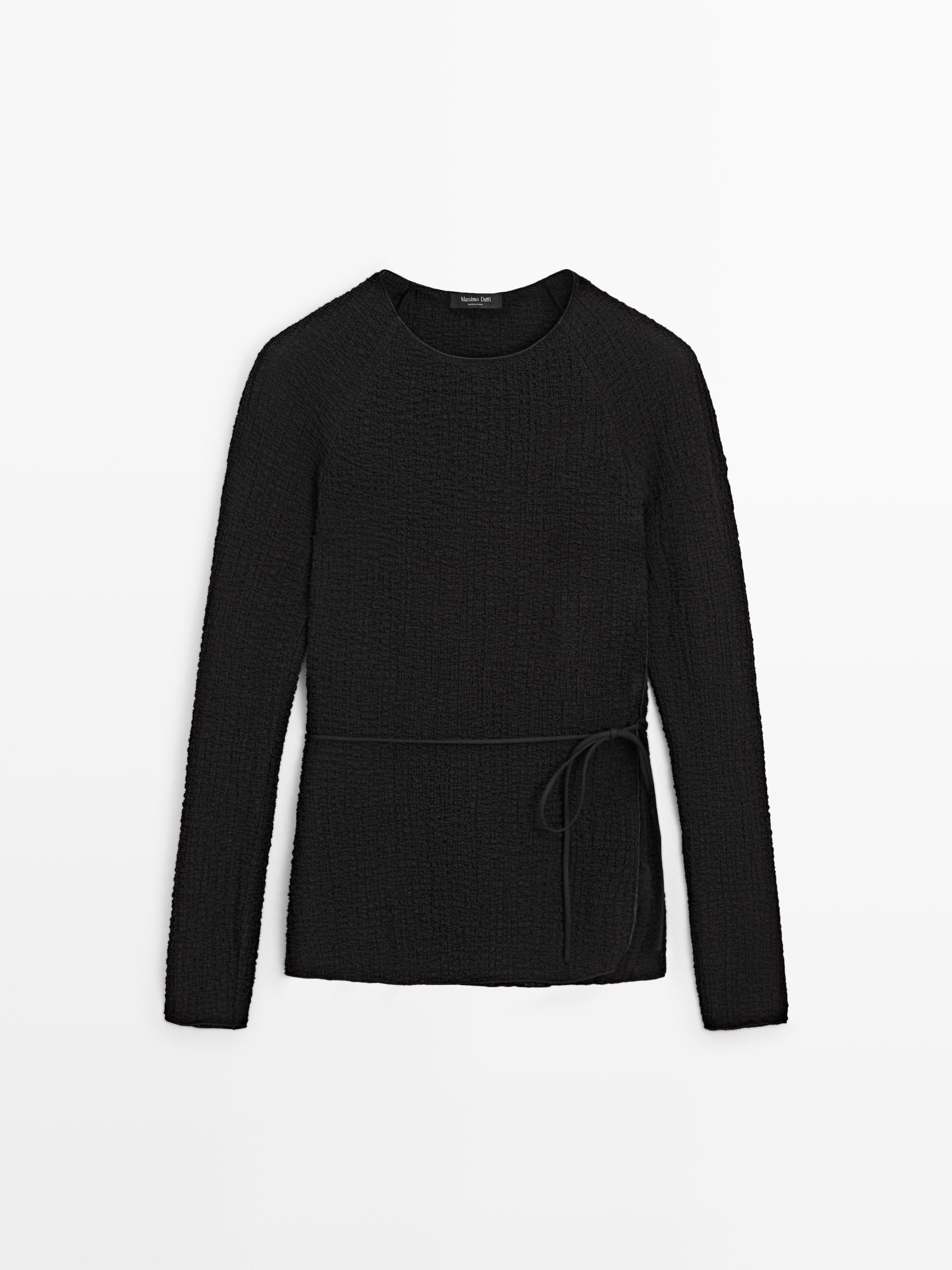 Camiseta detalle lazada