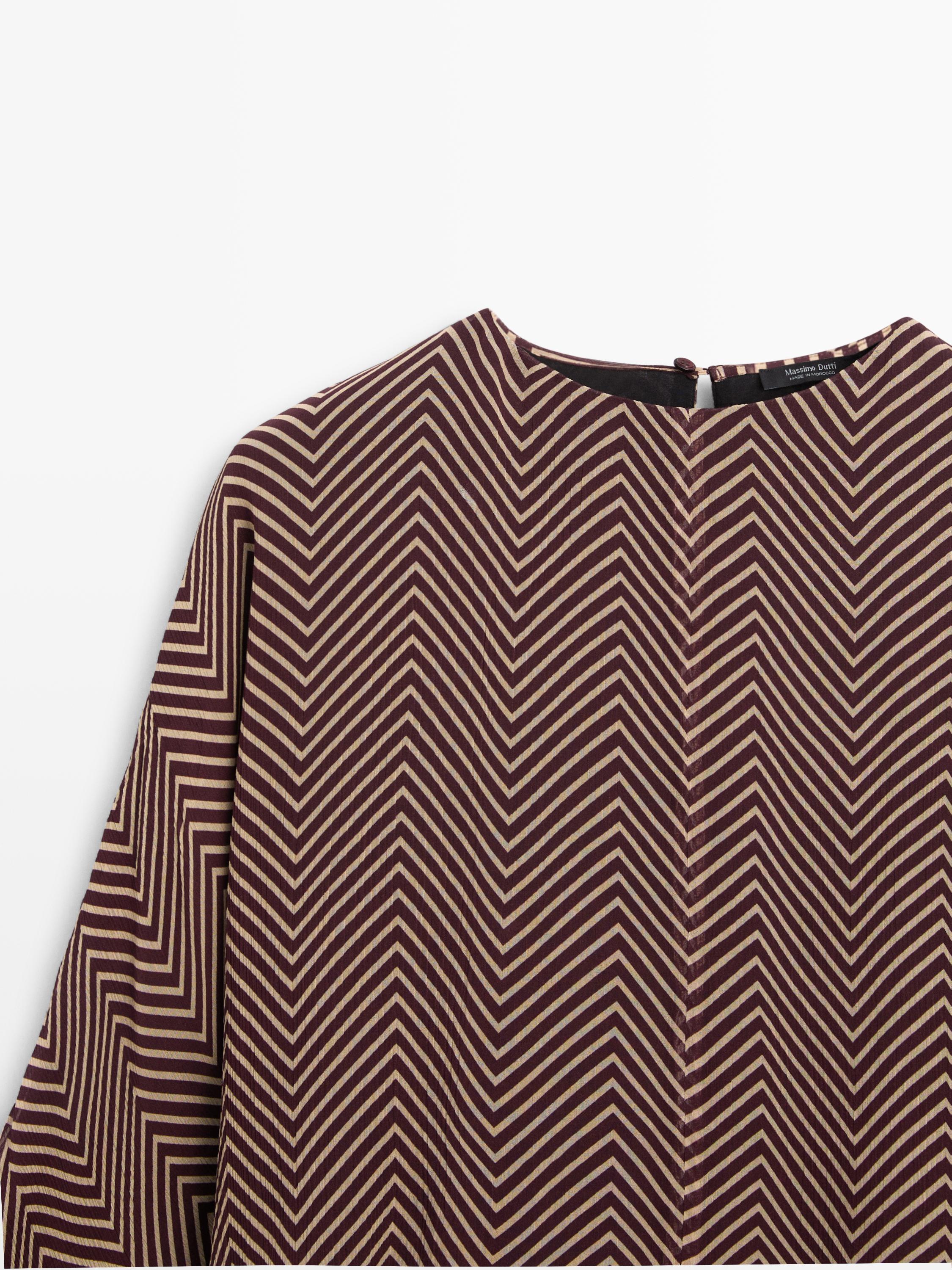 Flowing geometric print blouse — BURGUNDY
