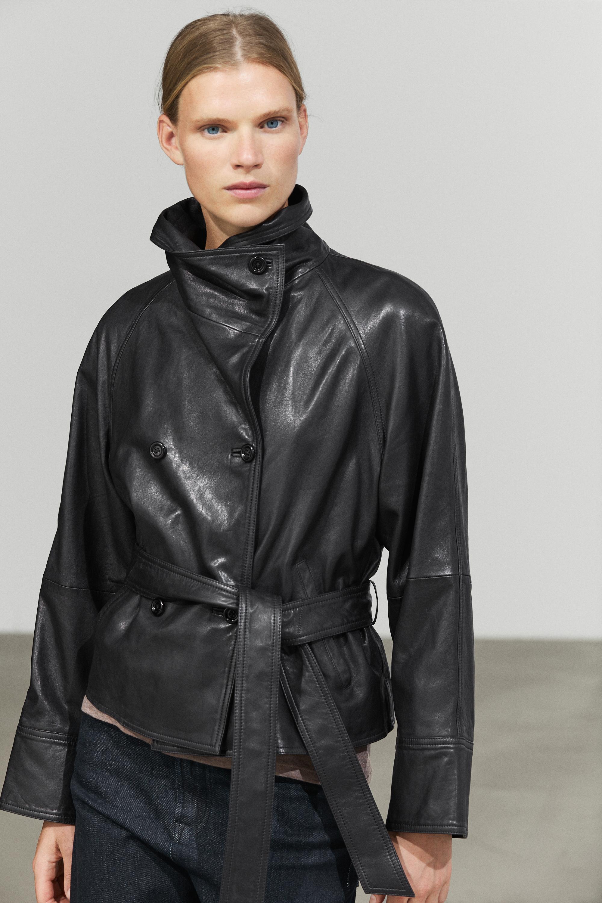 Short high neck leather trench coat