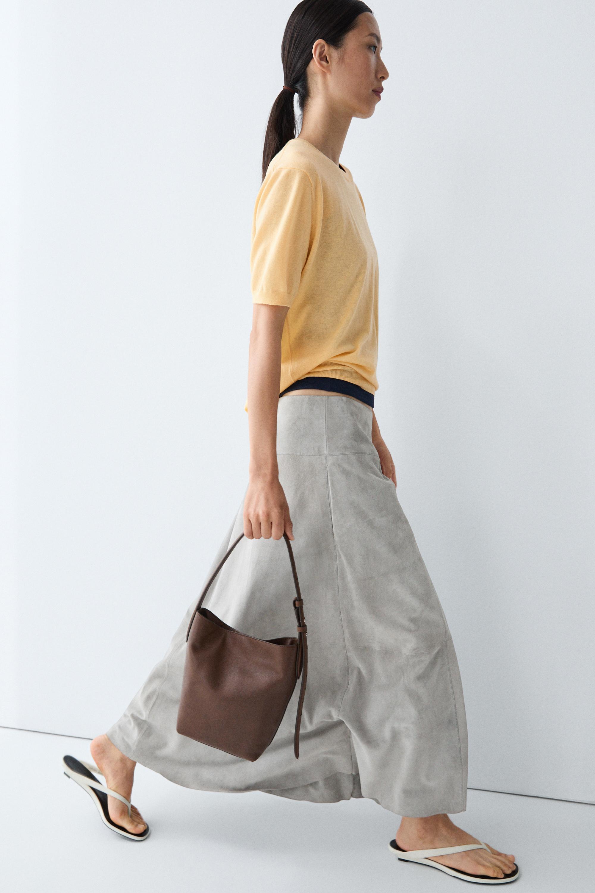 Short-sleeve fine-knit sweater — YELLOW