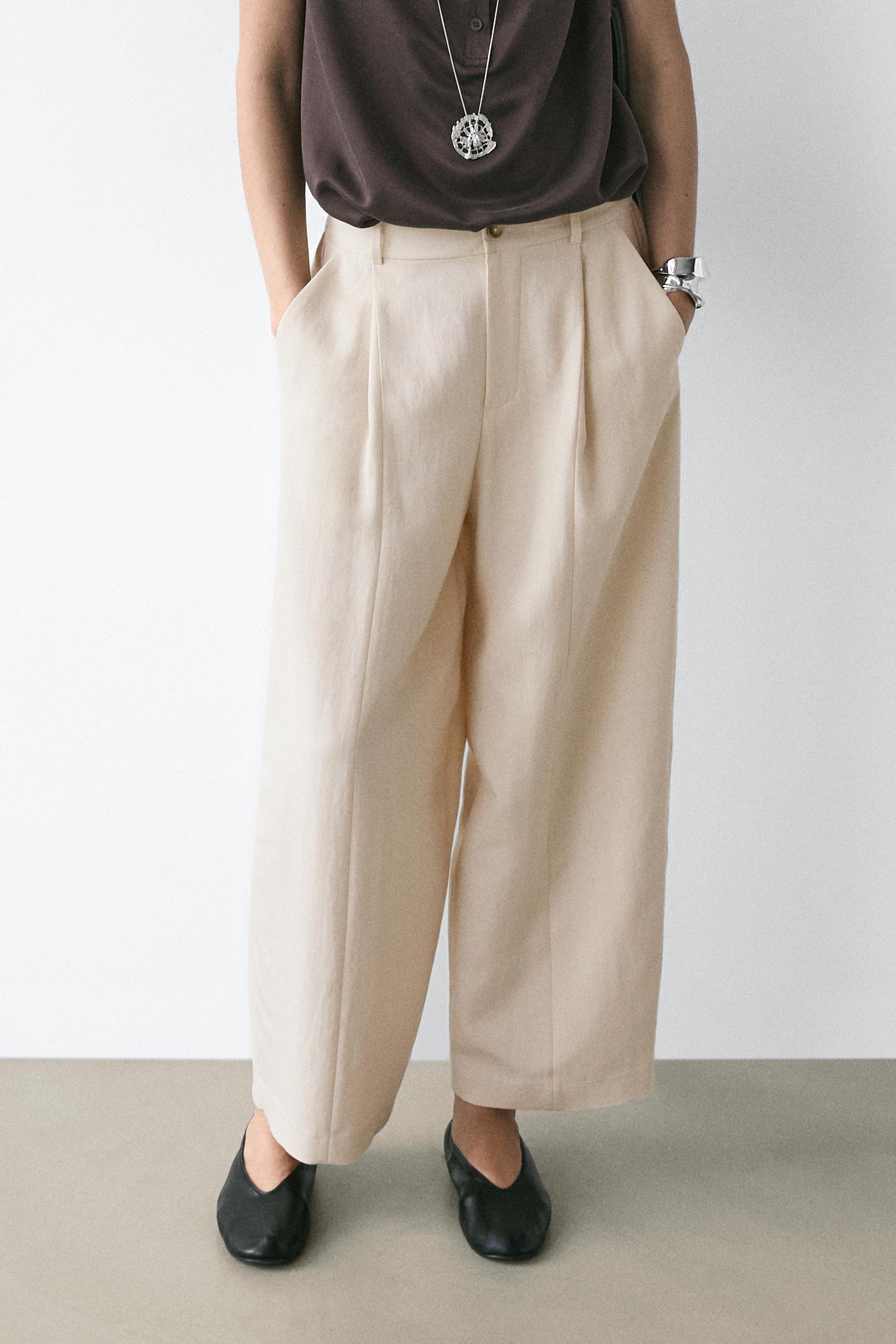 Flowing pants with elasticated waistband — CREAM
