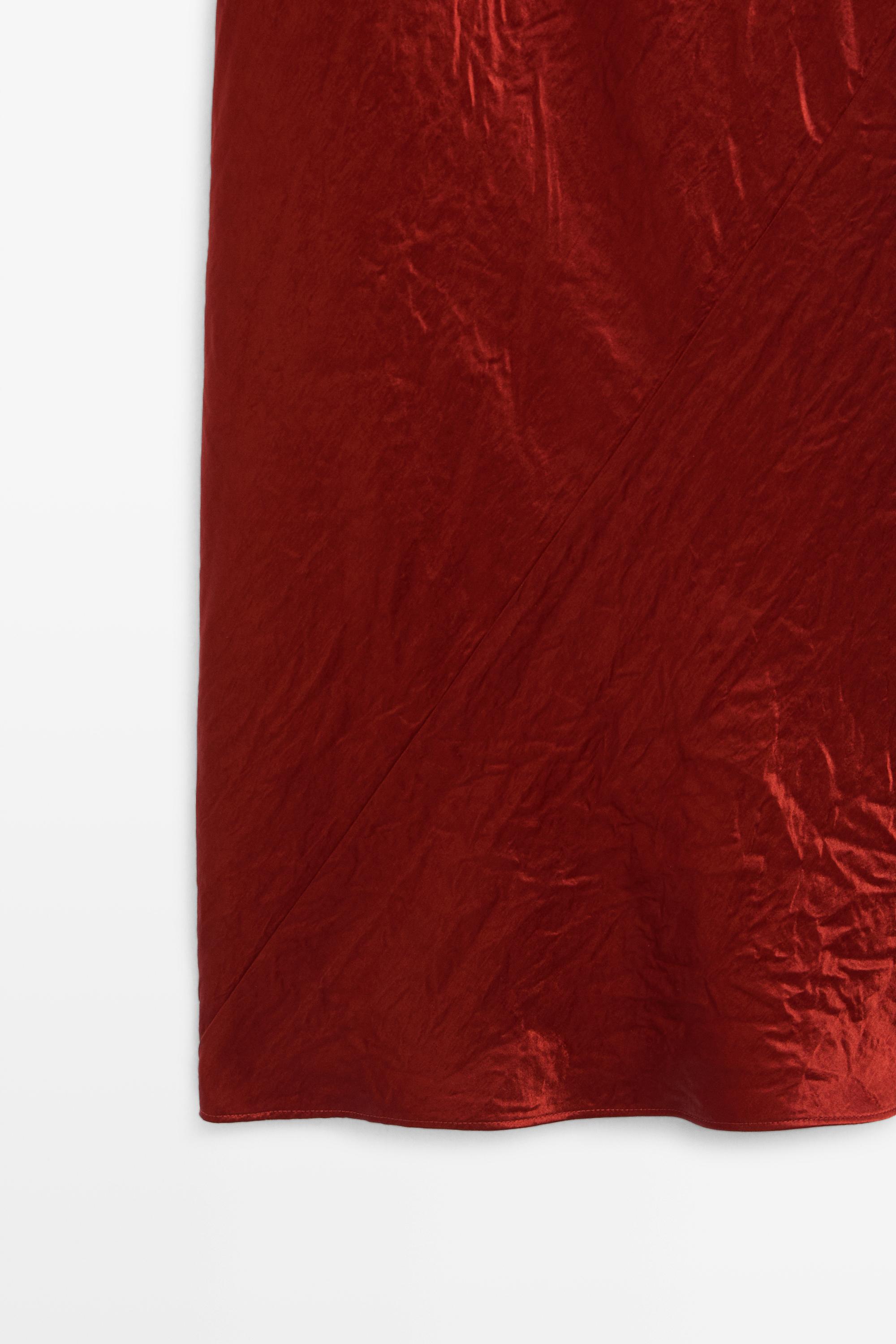Draped neckline maxi dress — BRIGHT RED