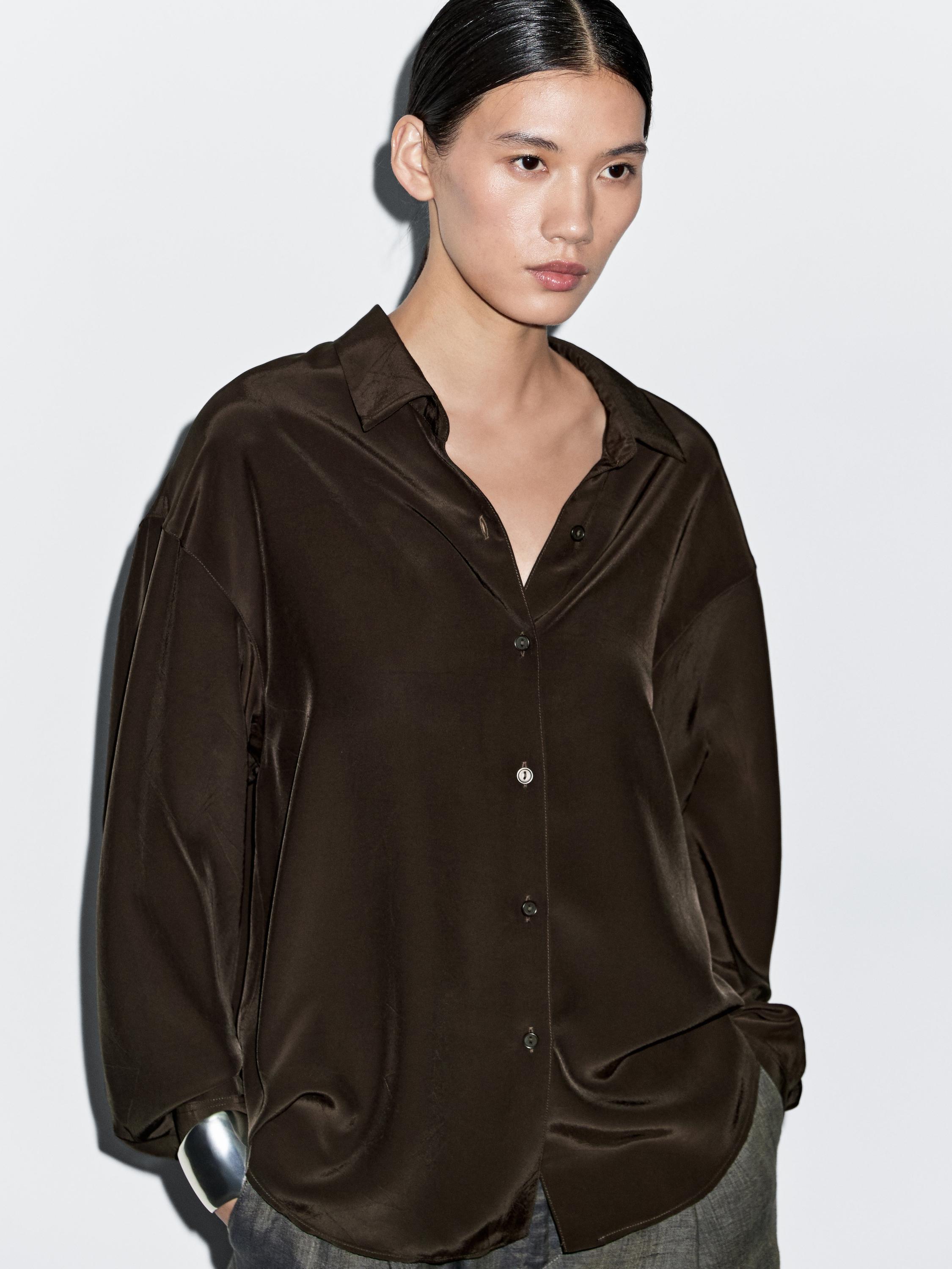 Flowing technical fabric shirt