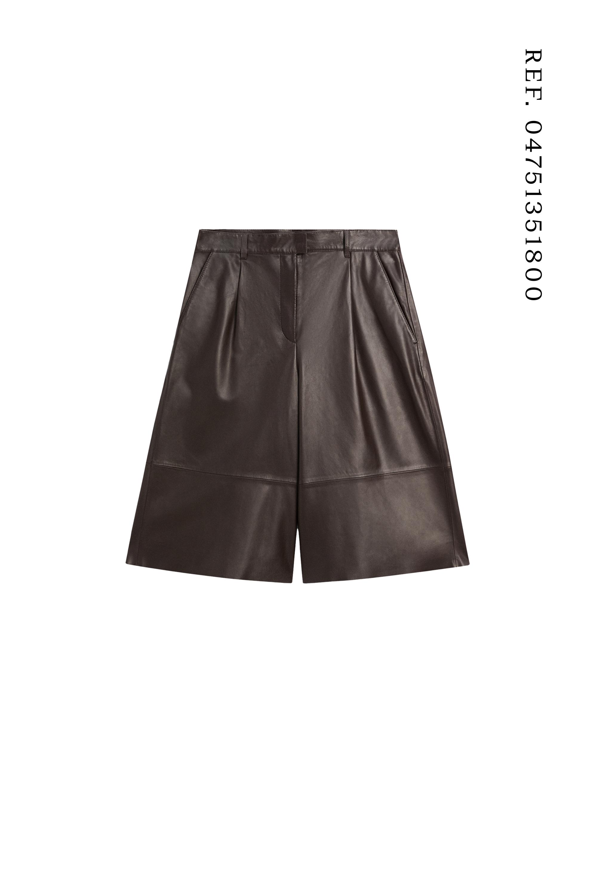 Long nappa leather Bermuda shorts — BROWN