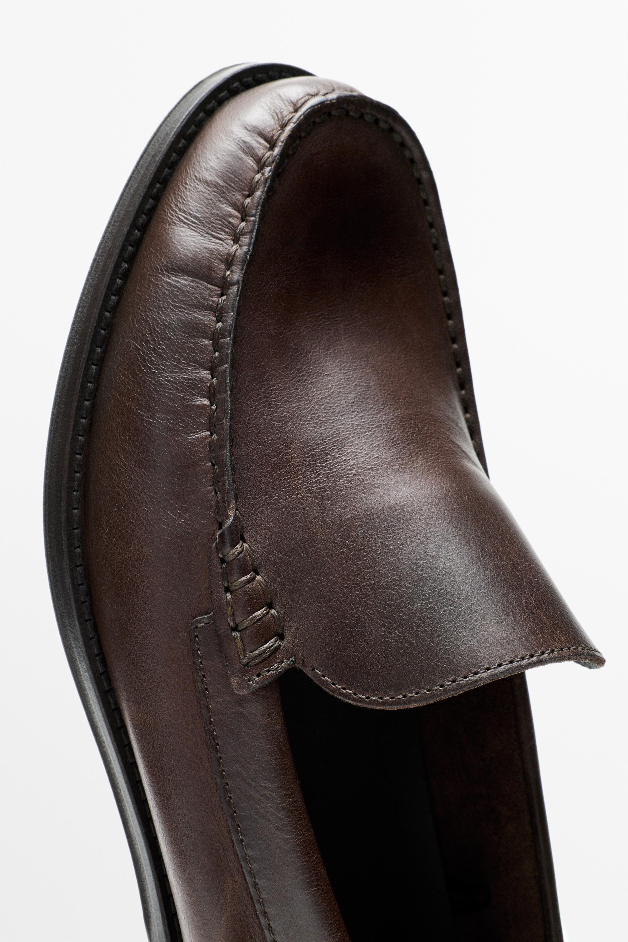 Oiled leather loafers — TAN