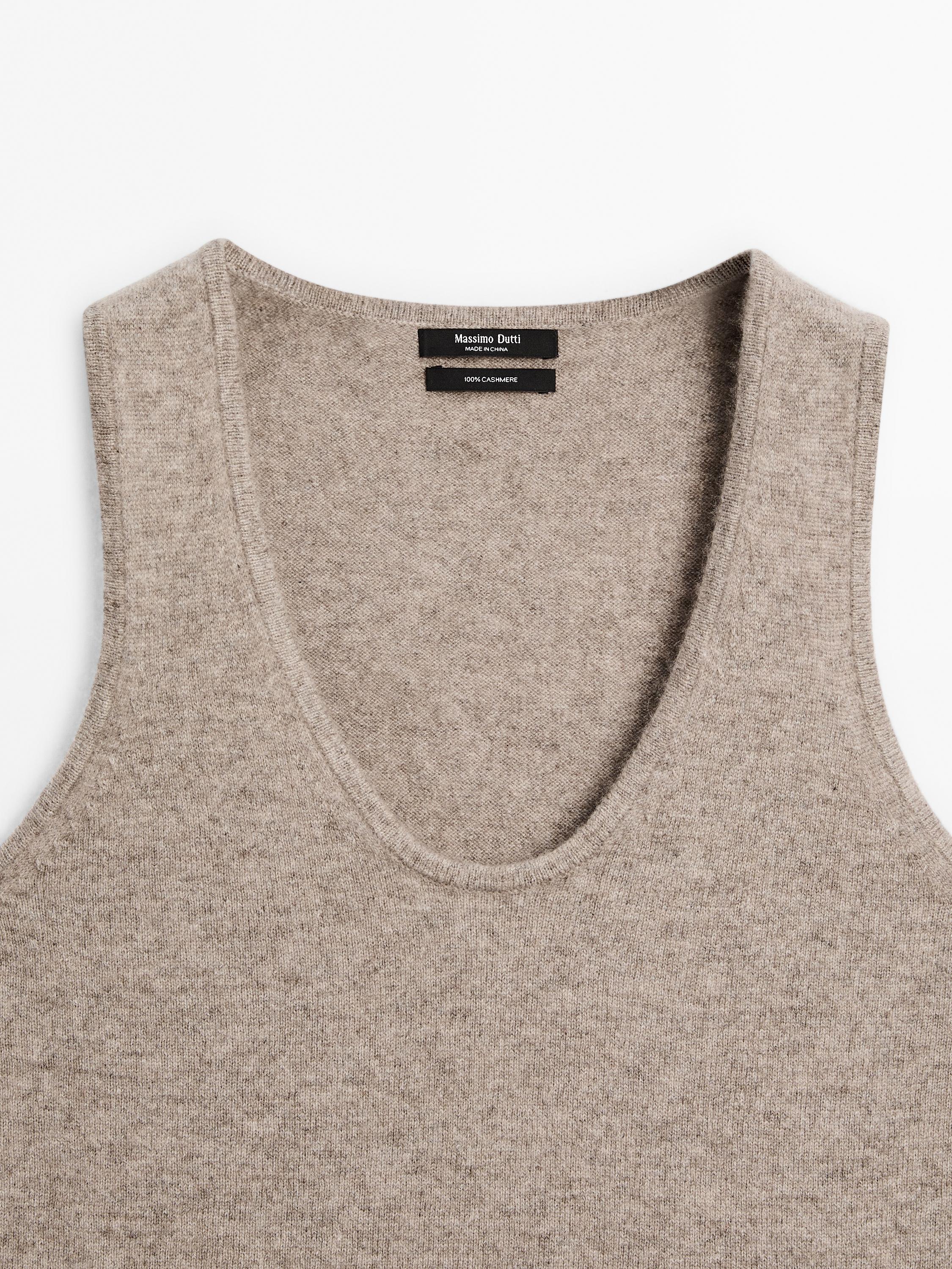 100% cashmere crew neck top