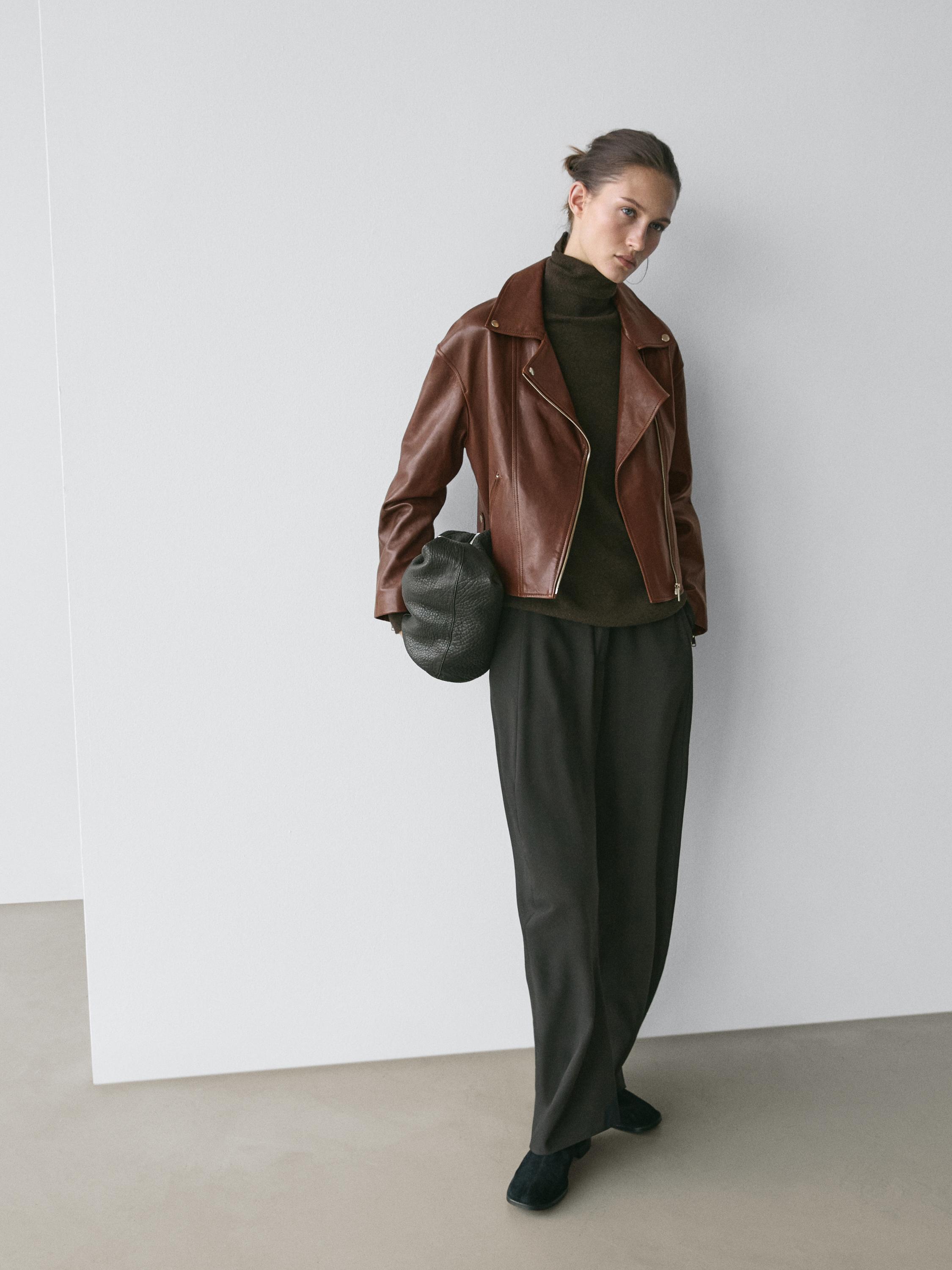 Blouson style motard en cuir nappa