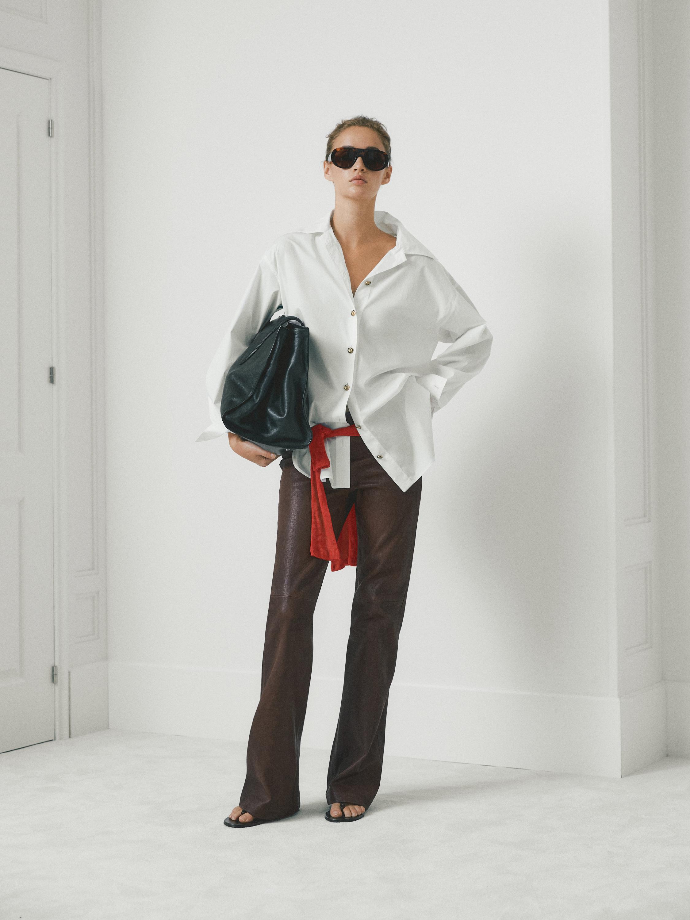 Nappa leather bell bottom trousers