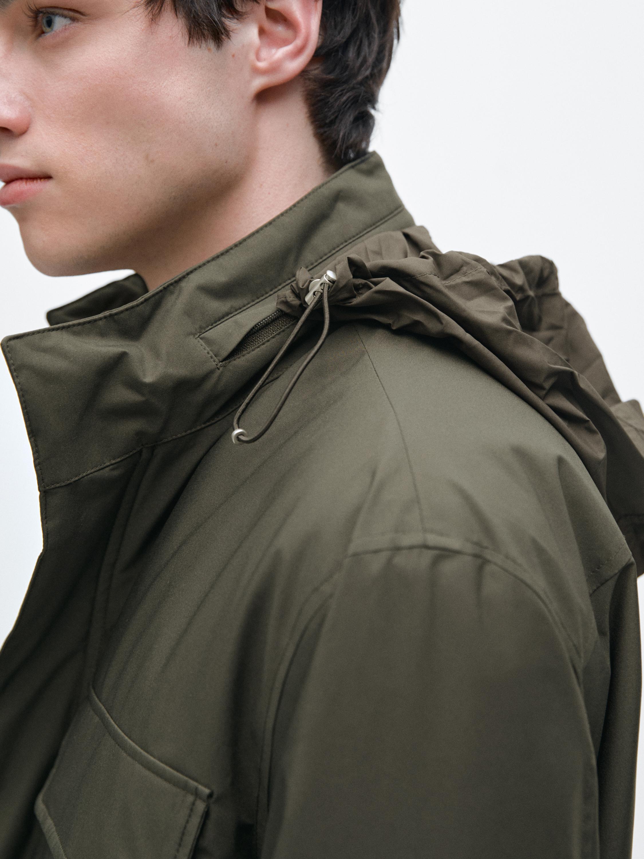 Water-repellent puffer jacket with pockets — BROWN