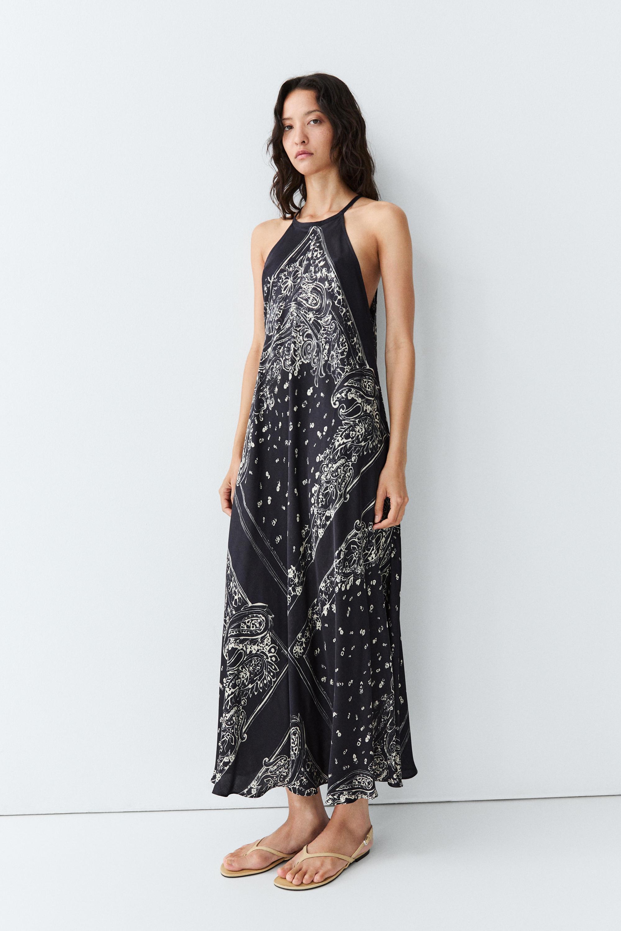 Long flowing paisley halter dress — Blue