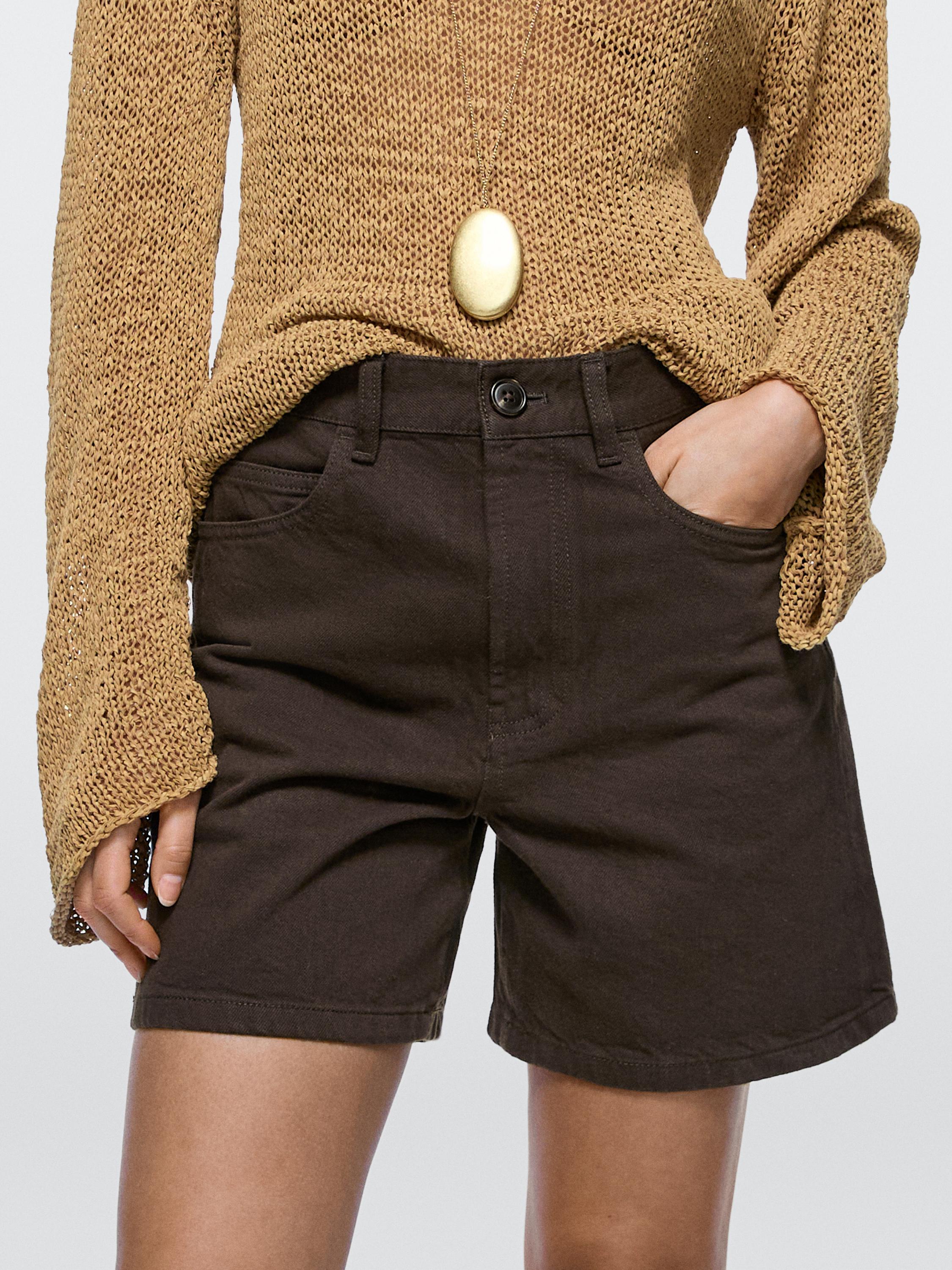 Mid-rise denim shorts