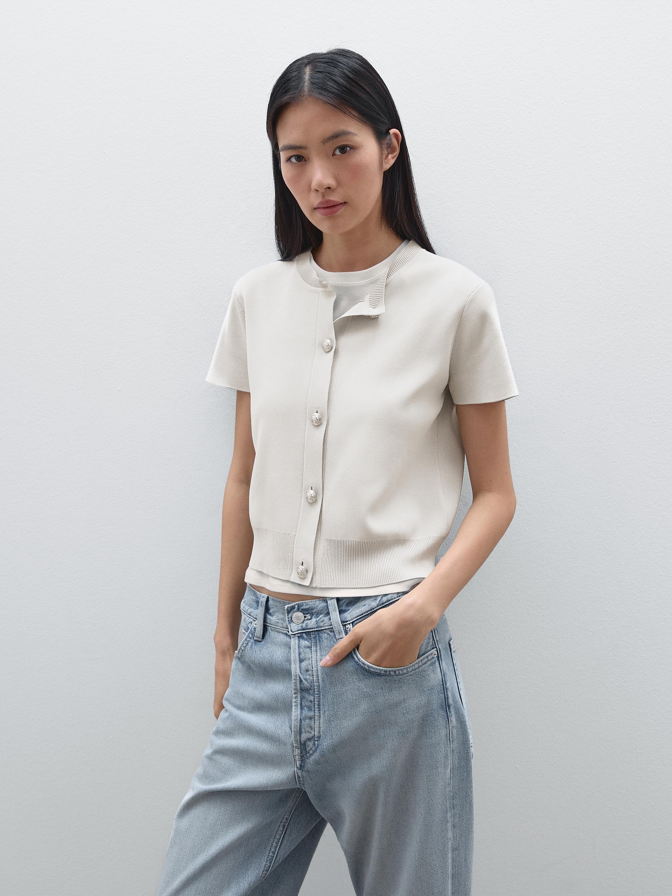 Áo cardigan dệt kim có khuy