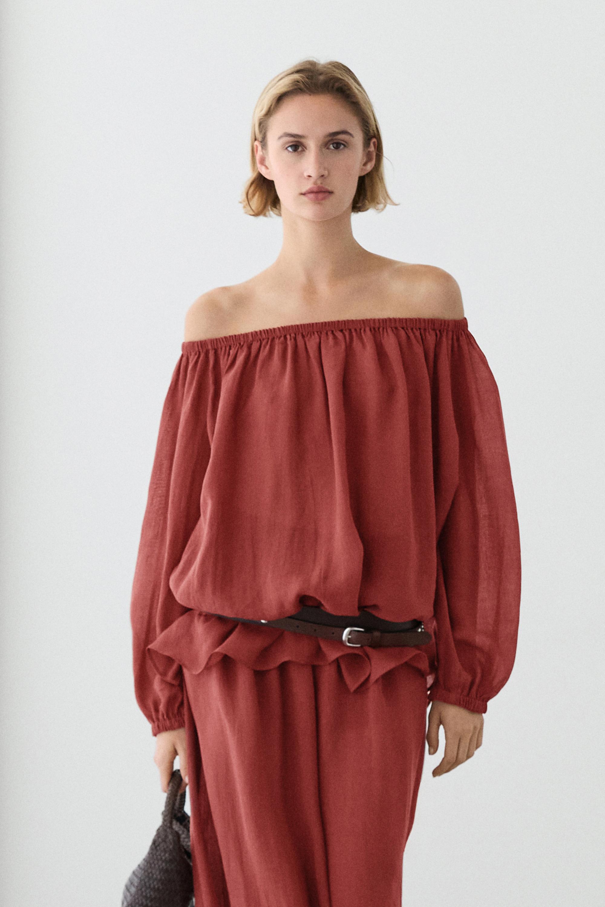 Flowing boat neck shirt — RUSSET