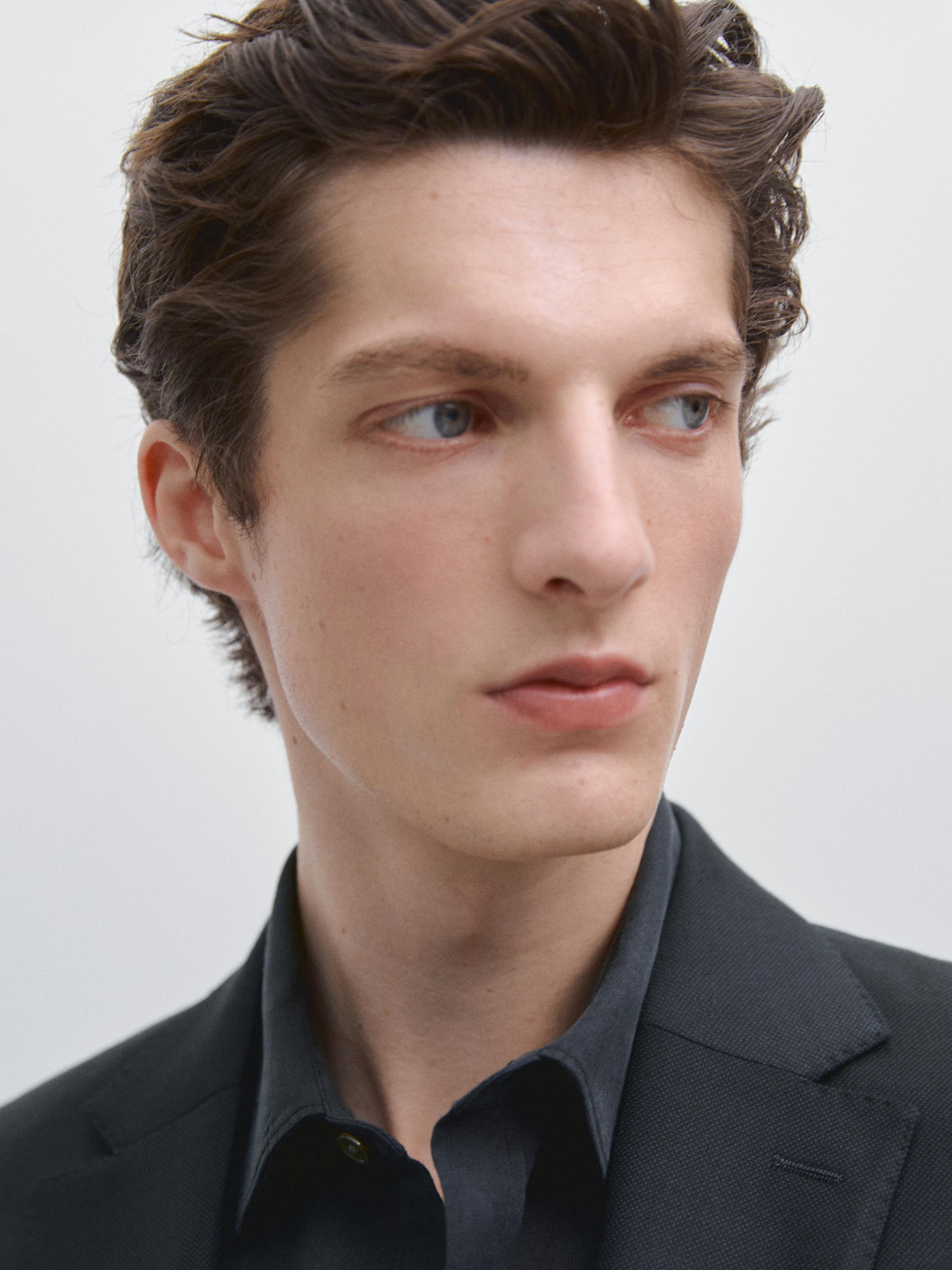 100% cool wool micro-textured suit blazer — NAVY BLUE