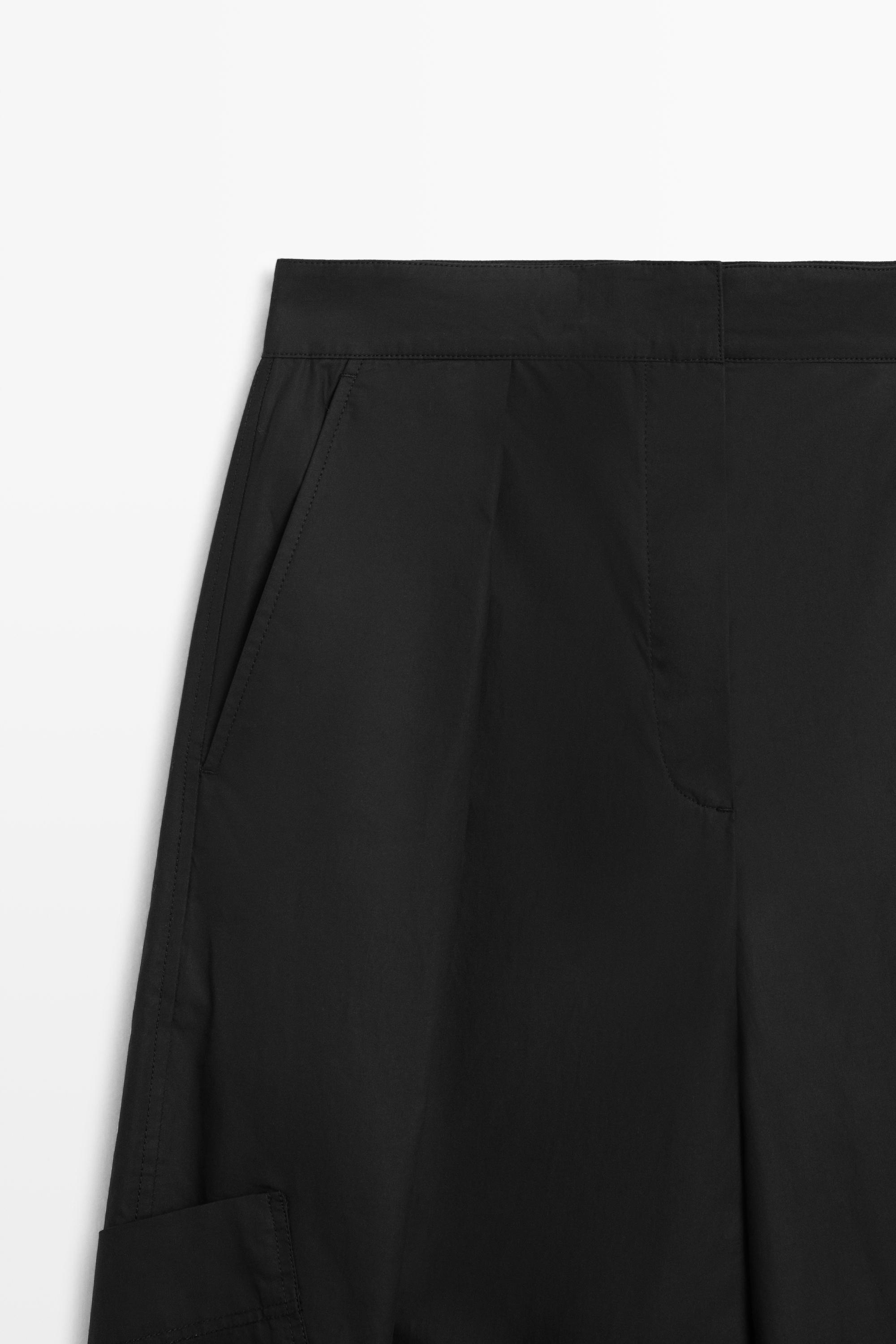 Barrel fit cargo pants — BLACK